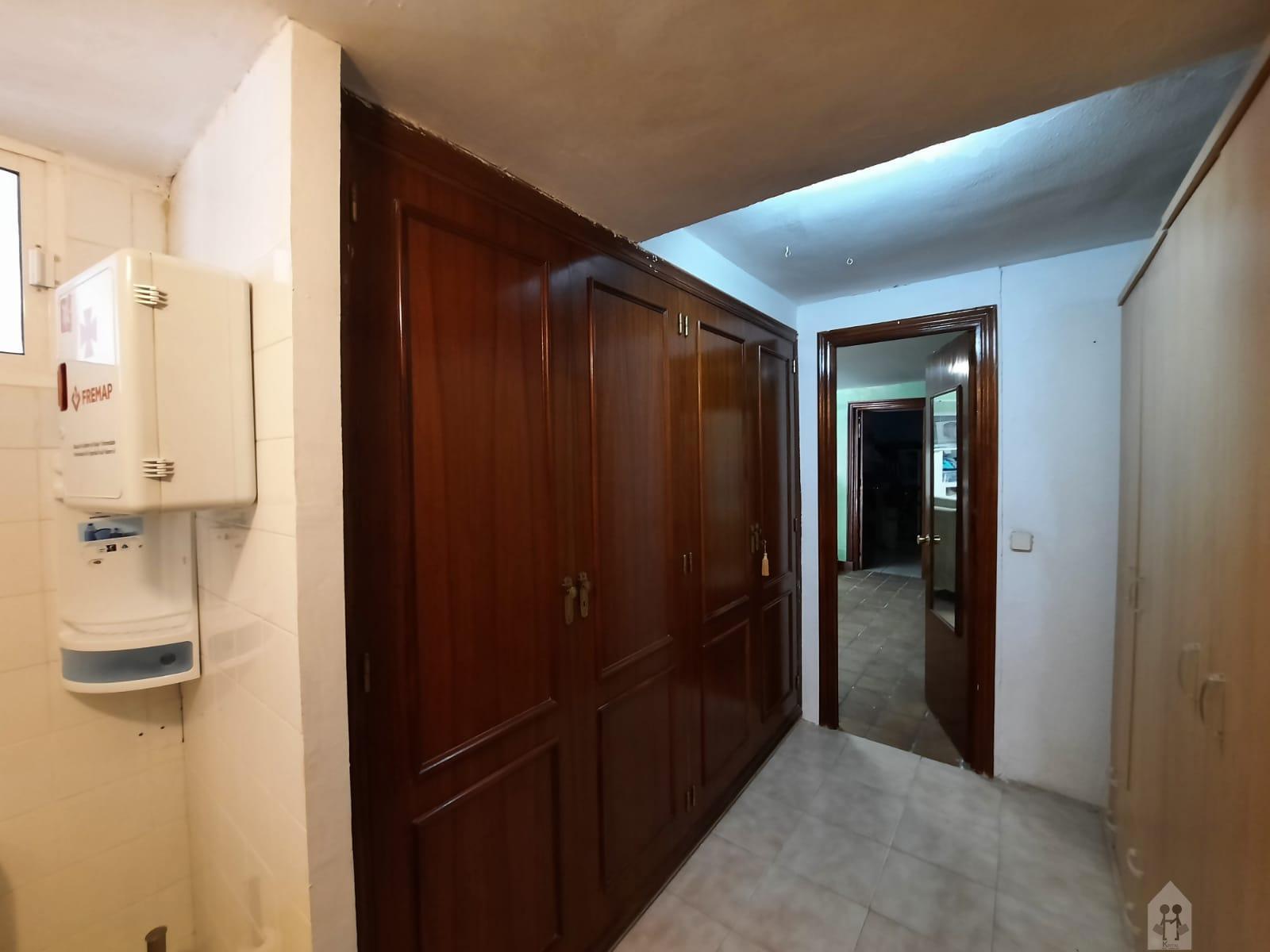 For sale of house in Tomares