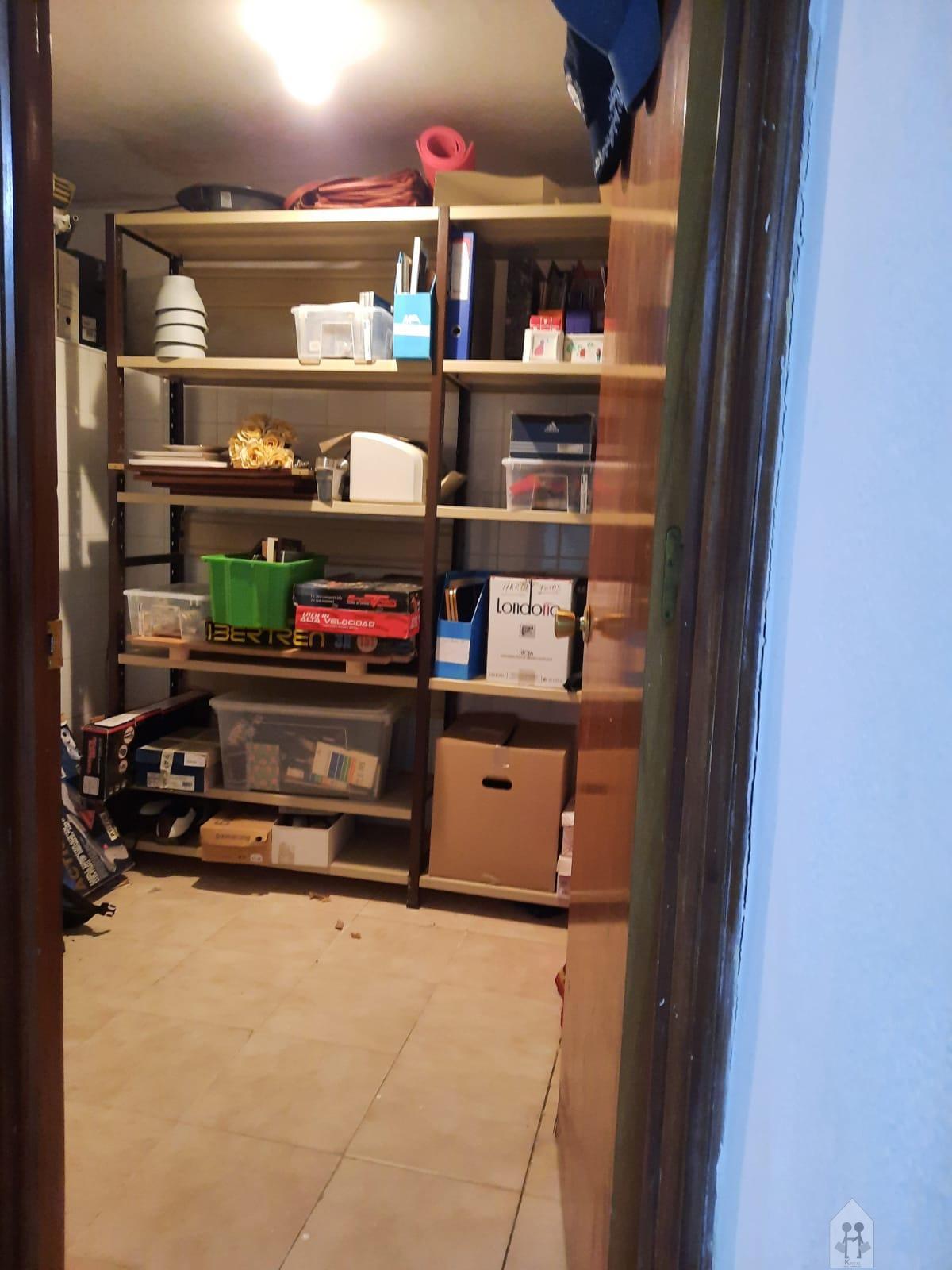 For sale of house in Tomares