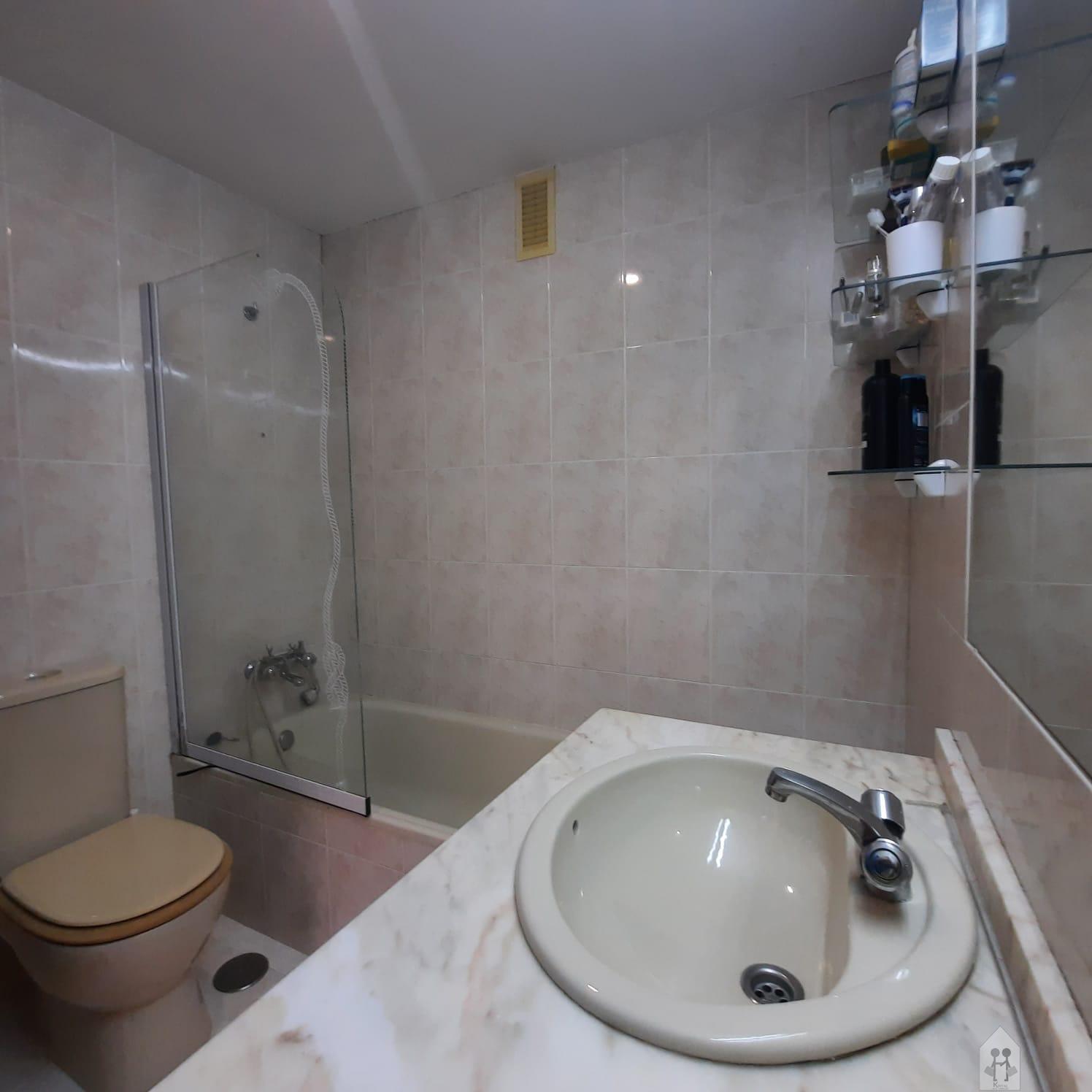 For sale of house in Tomares