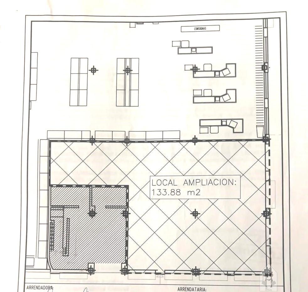 For sale of premises in Tomares