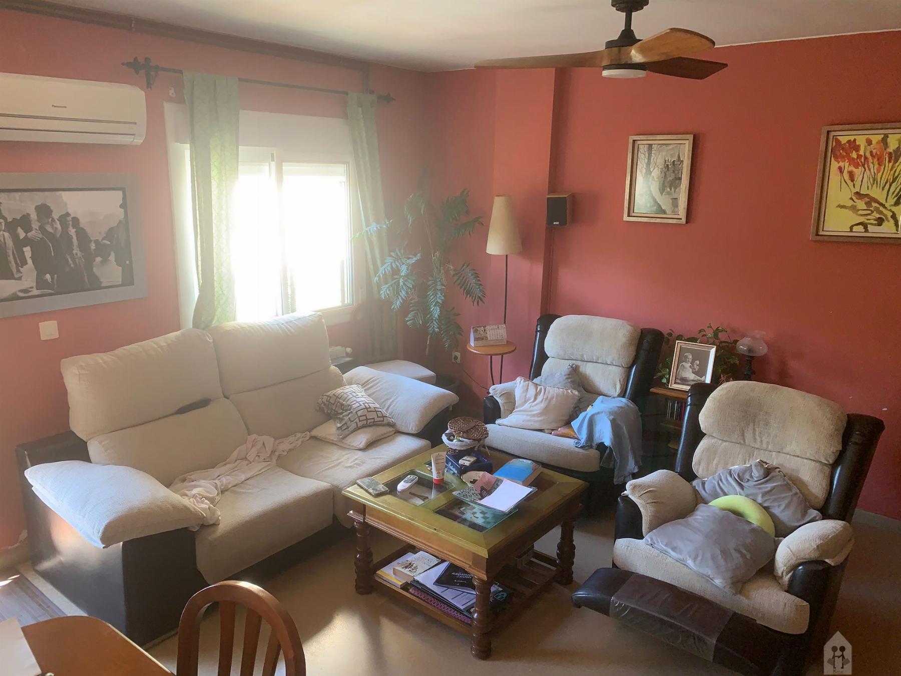 For sale of house in Mairena del Aljarafe