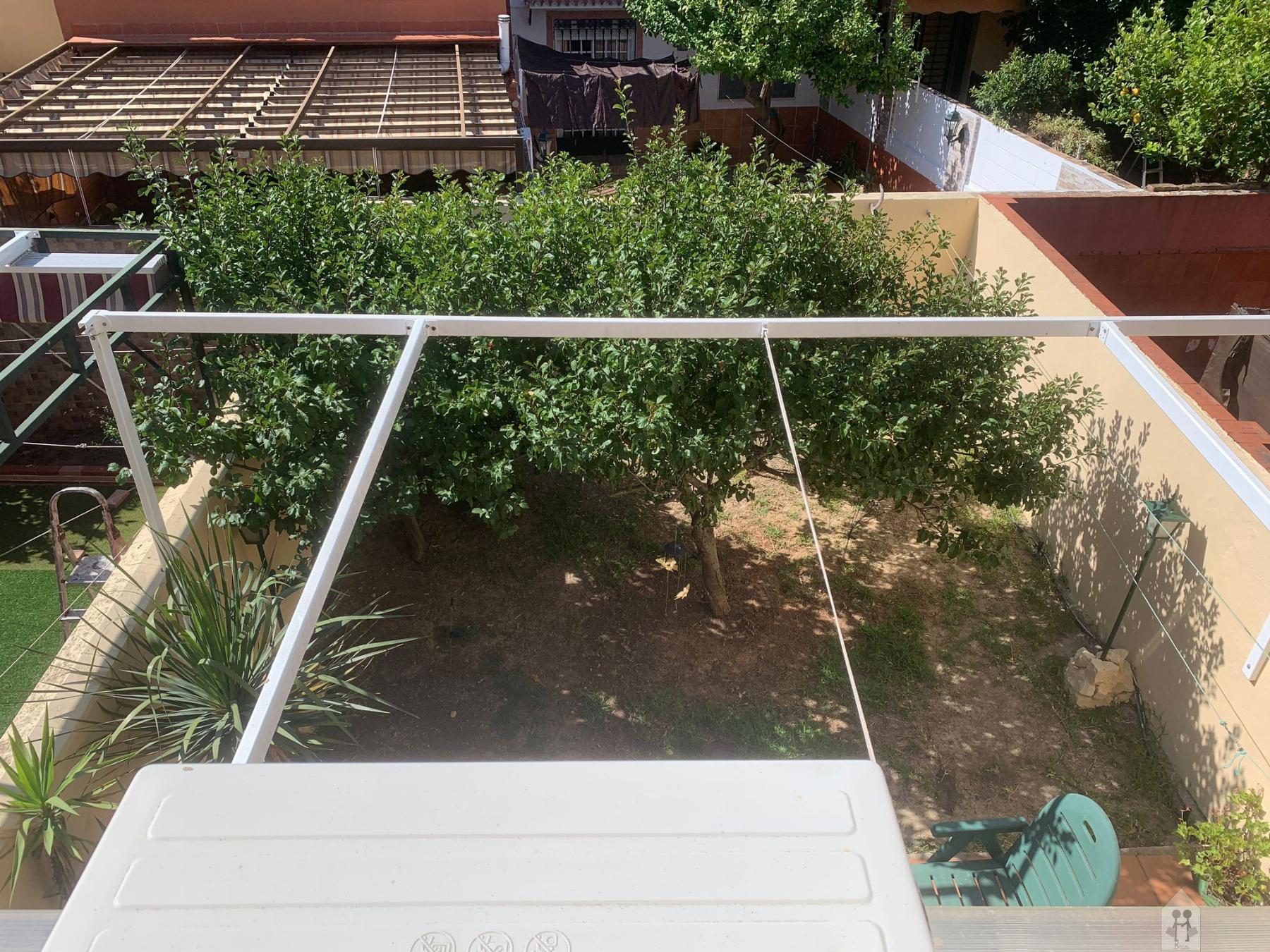 For sale of house in Mairena del Aljarafe