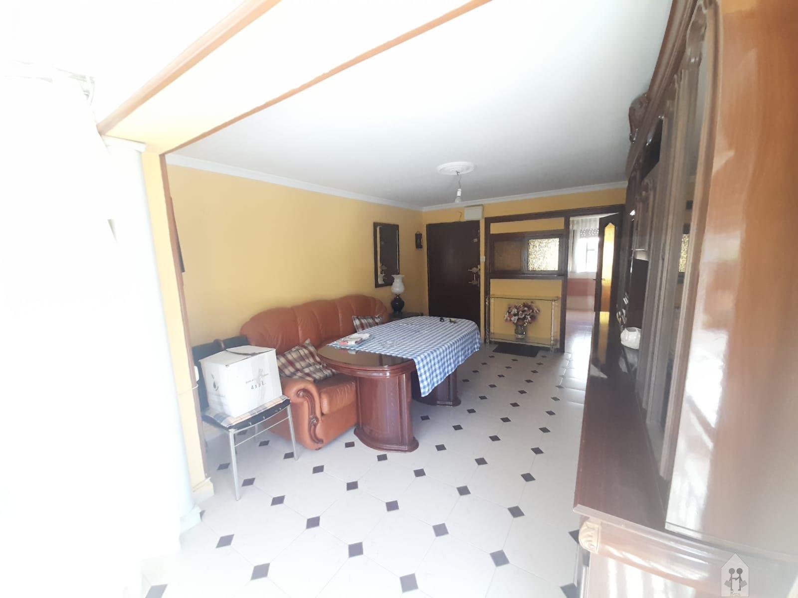 For sale of flat in Sevilla