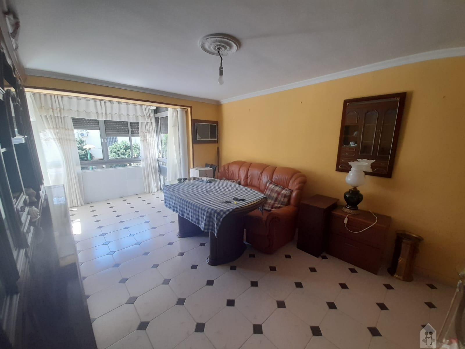 For sale of flat in Sevilla