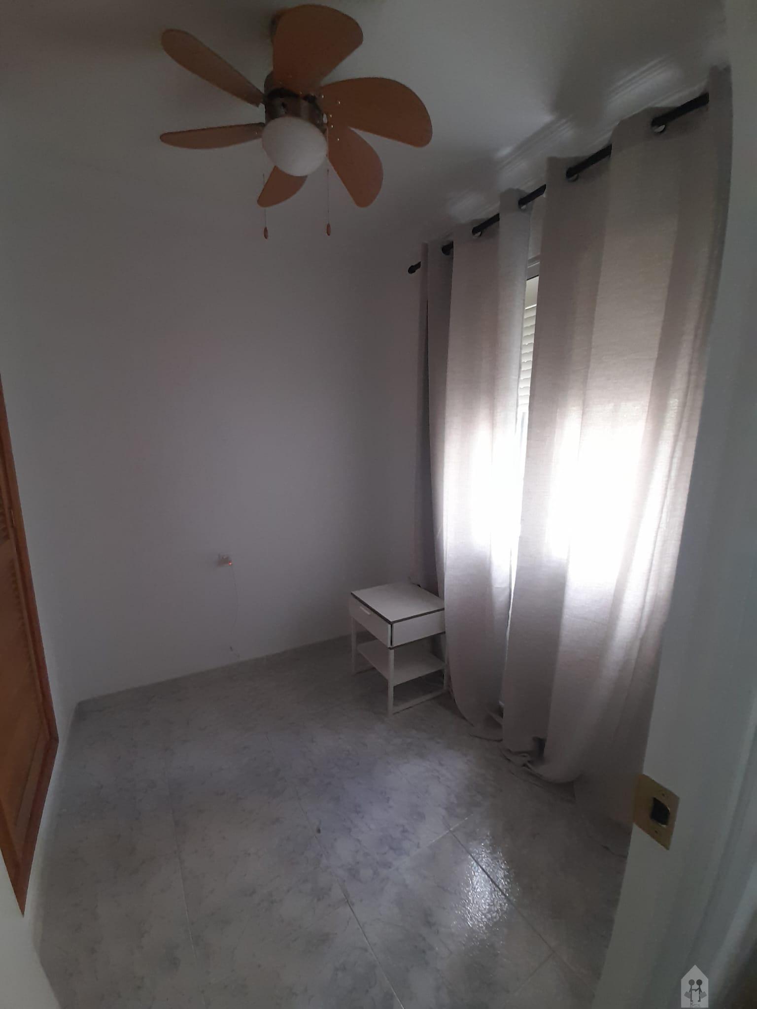 For rent of flat in Sevilla