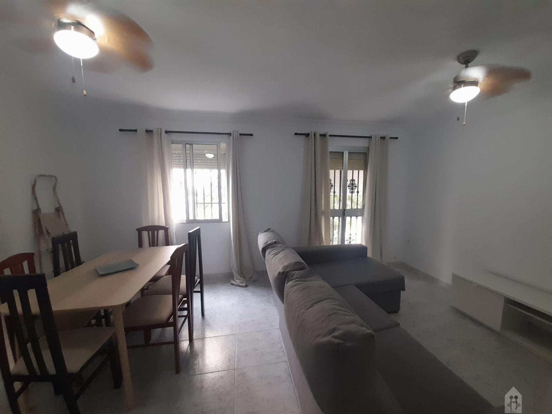 For rent of flat in Sevilla