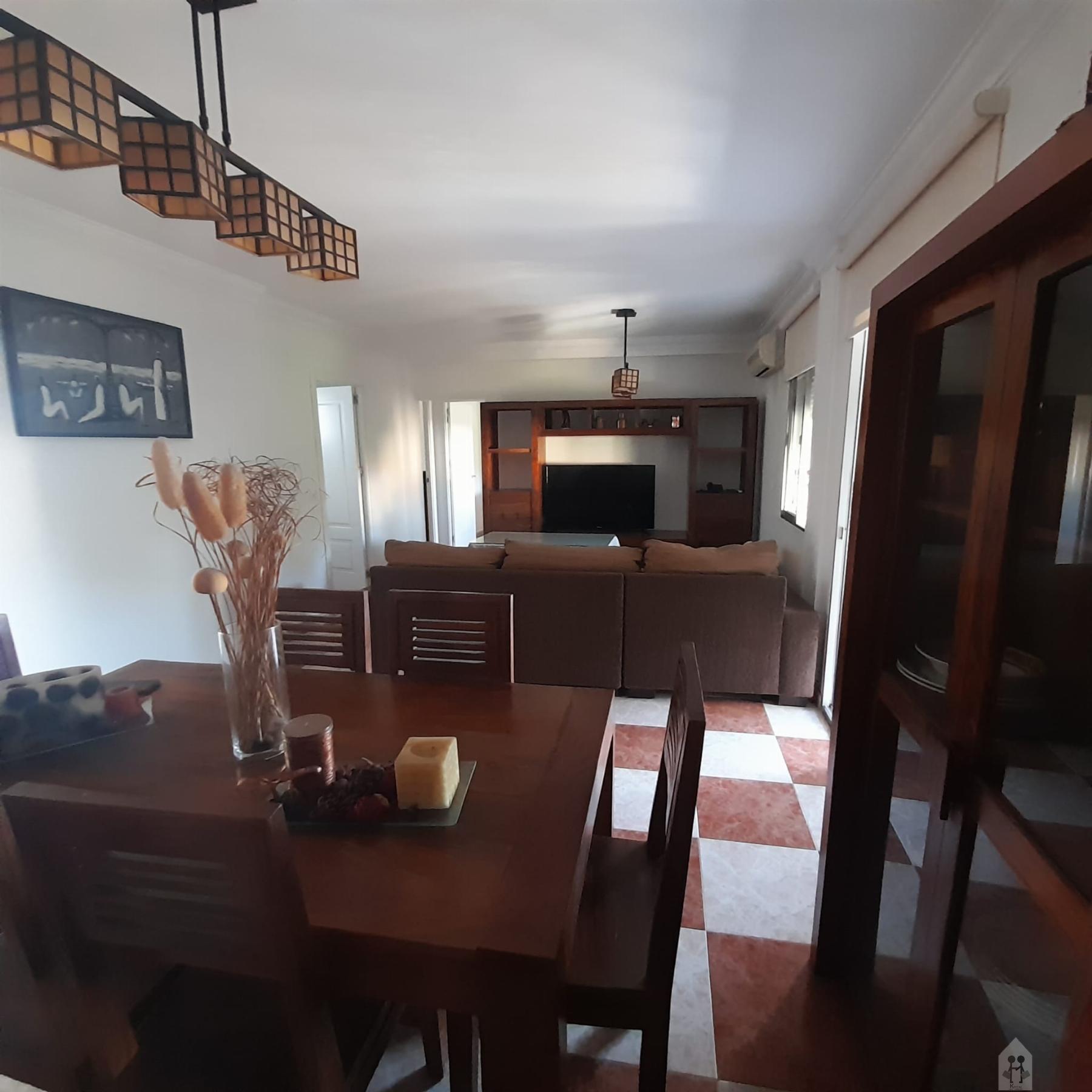 For rent of flat in Dos Hermanas