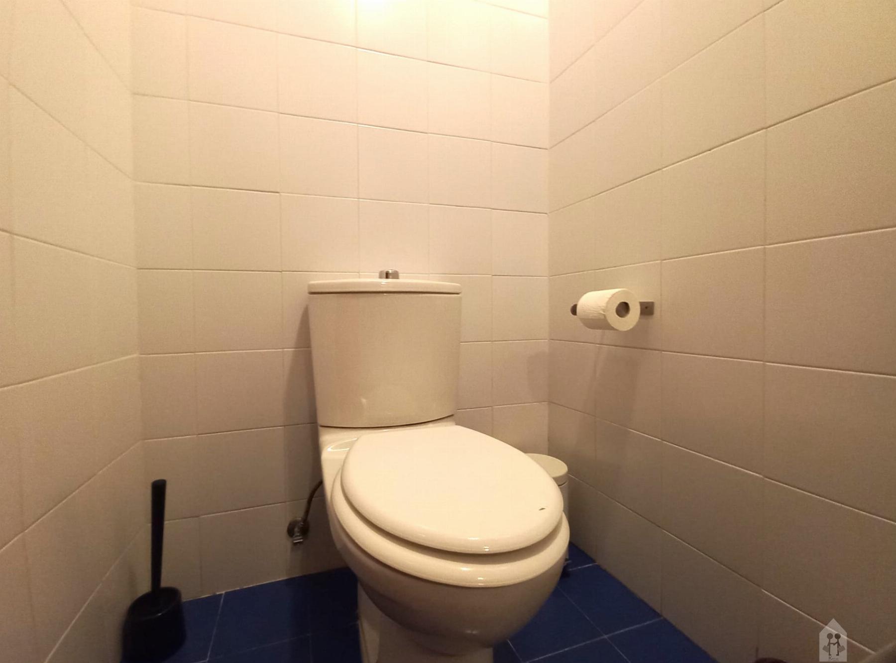 For sale of duplex in Tomares