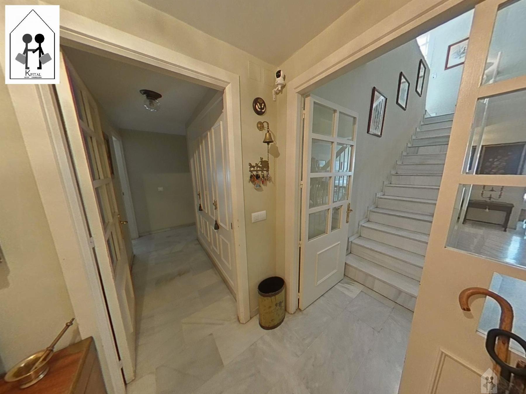 For sale of duplex in Sevilla
