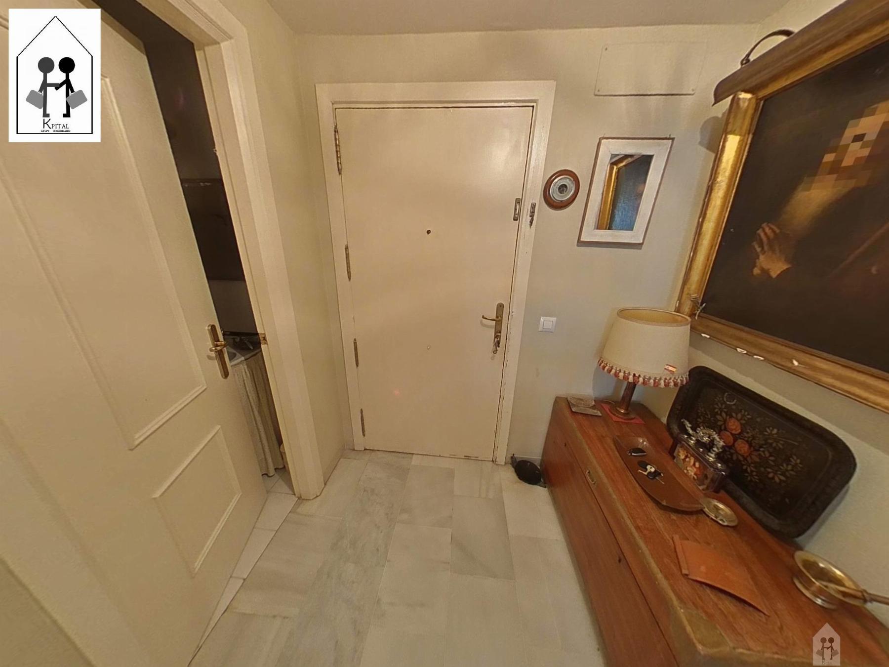 For sale of duplex in Sevilla