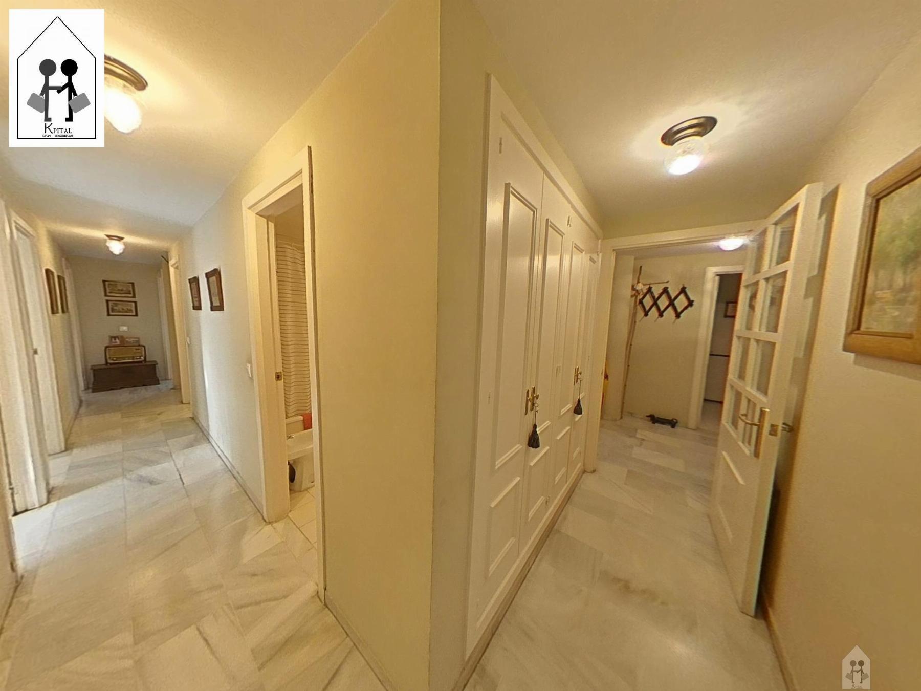 For sale of duplex in Sevilla