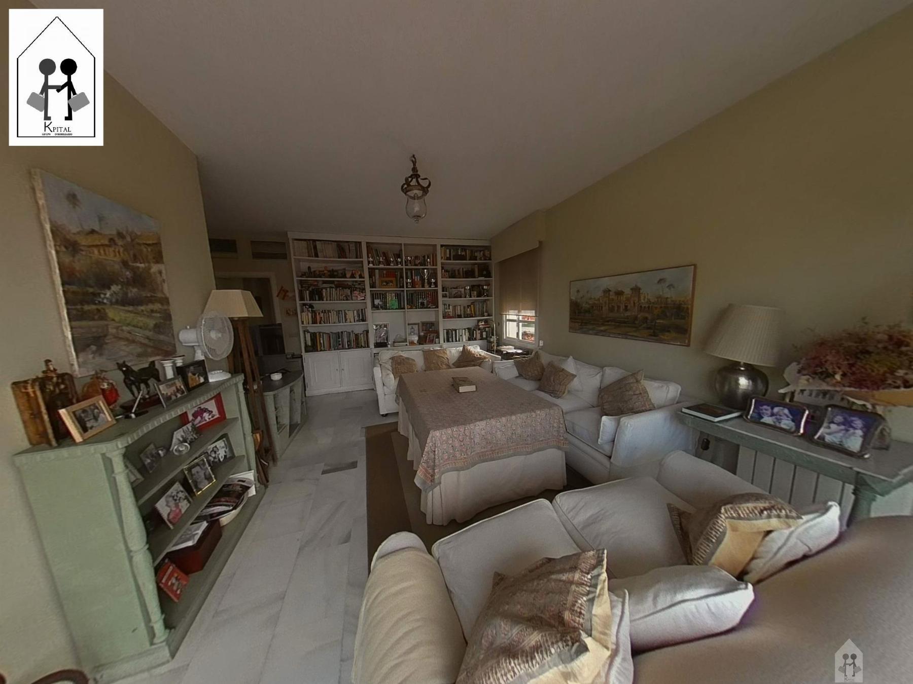 For sale of duplex in Sevilla