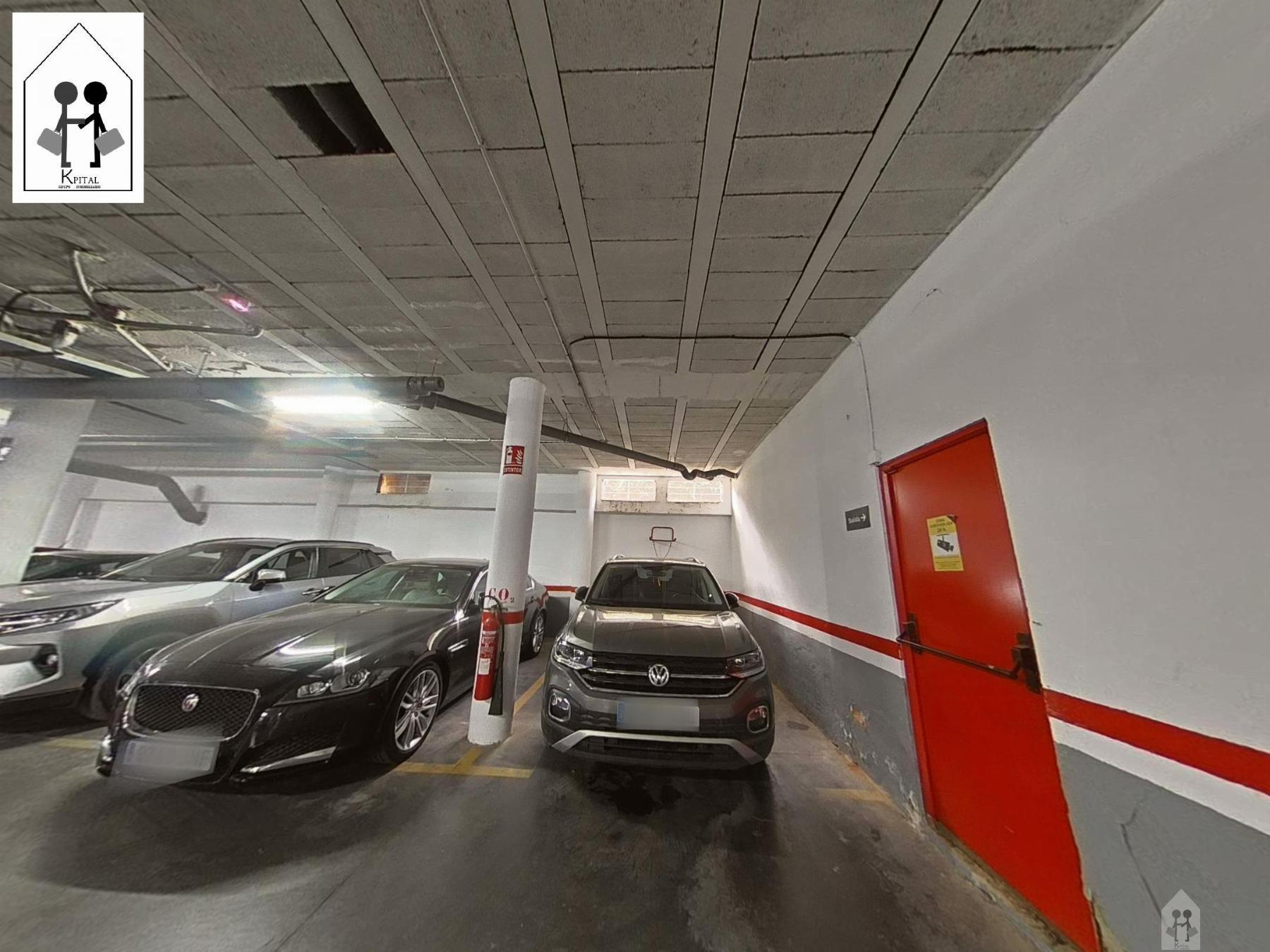 For sale of duplex in Sevilla