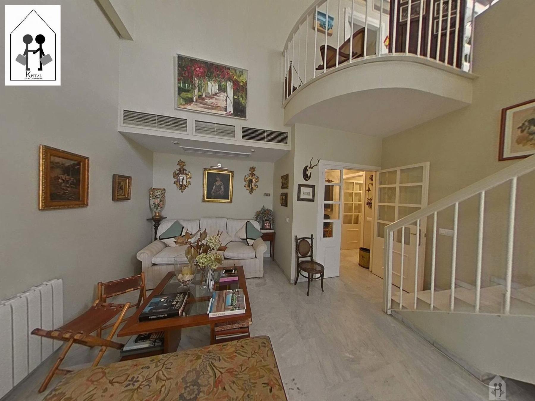 For sale of duplex in Sevilla