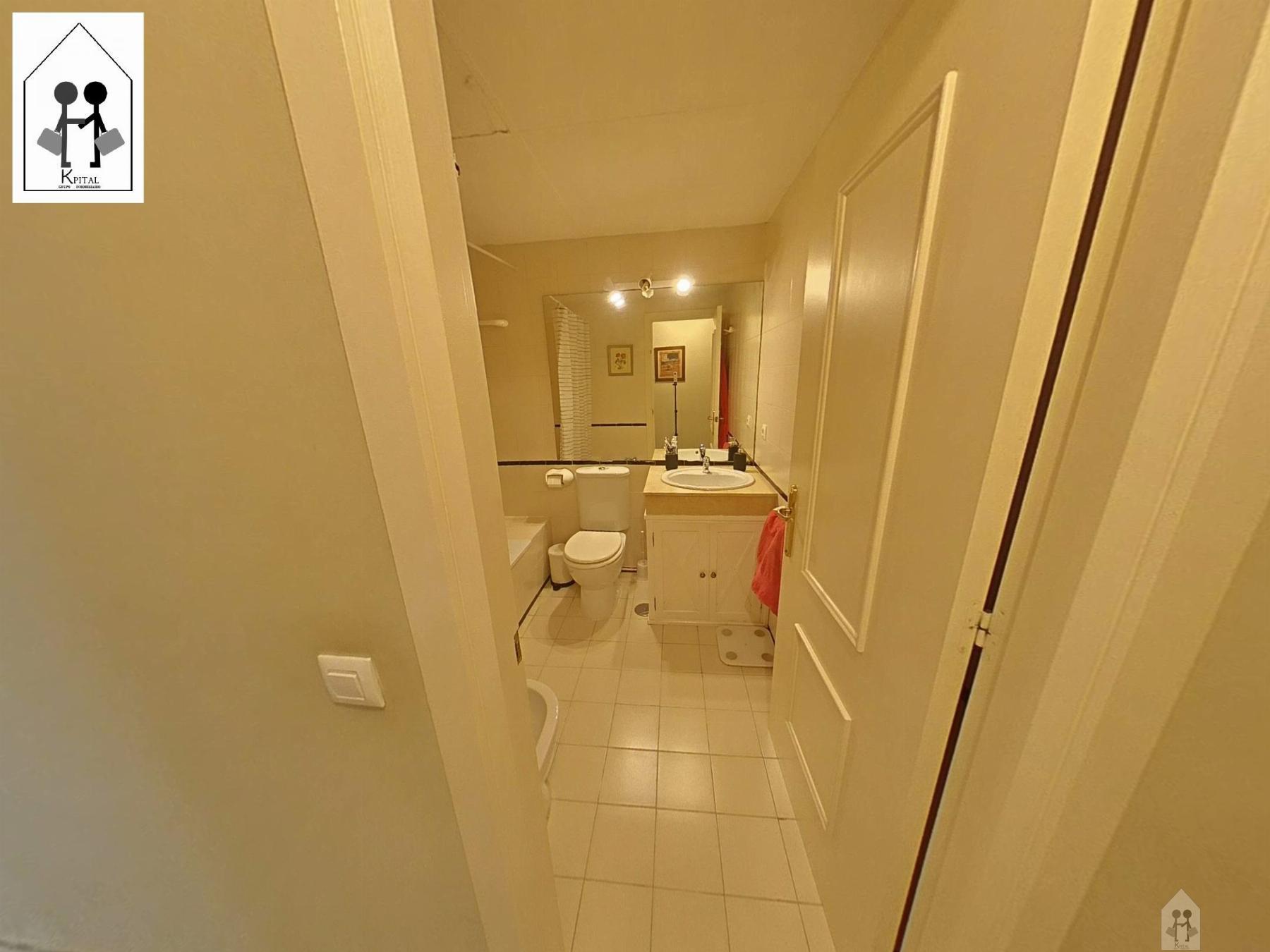 For sale of duplex in Sevilla