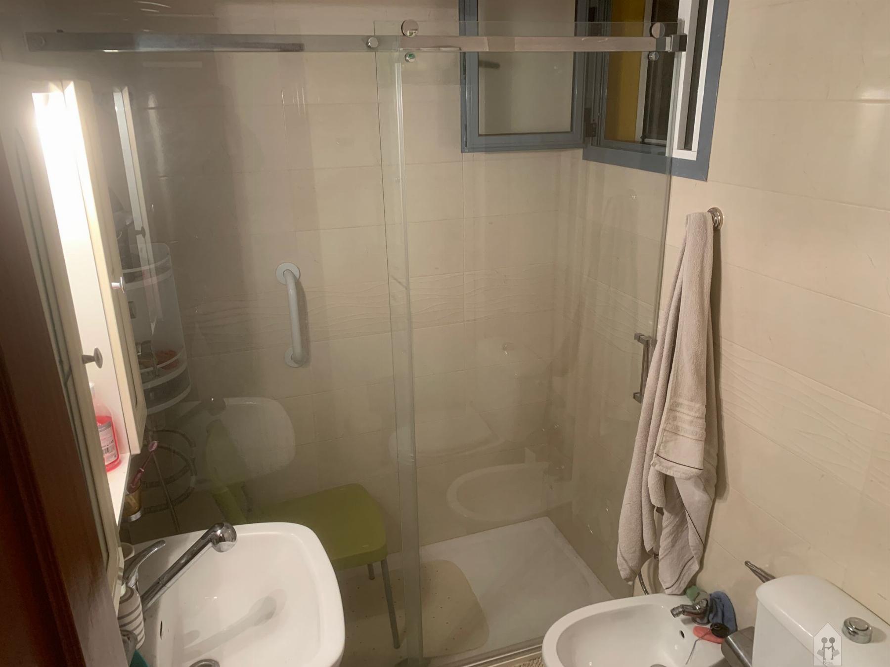 For sale of flat in Sevilla