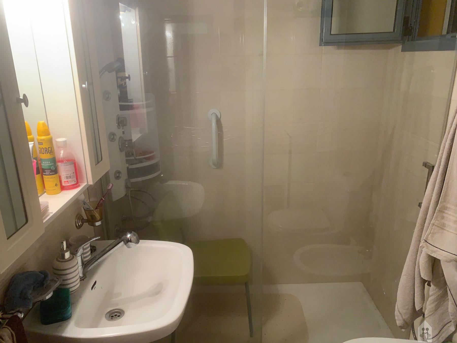 For sale of flat in Sevilla