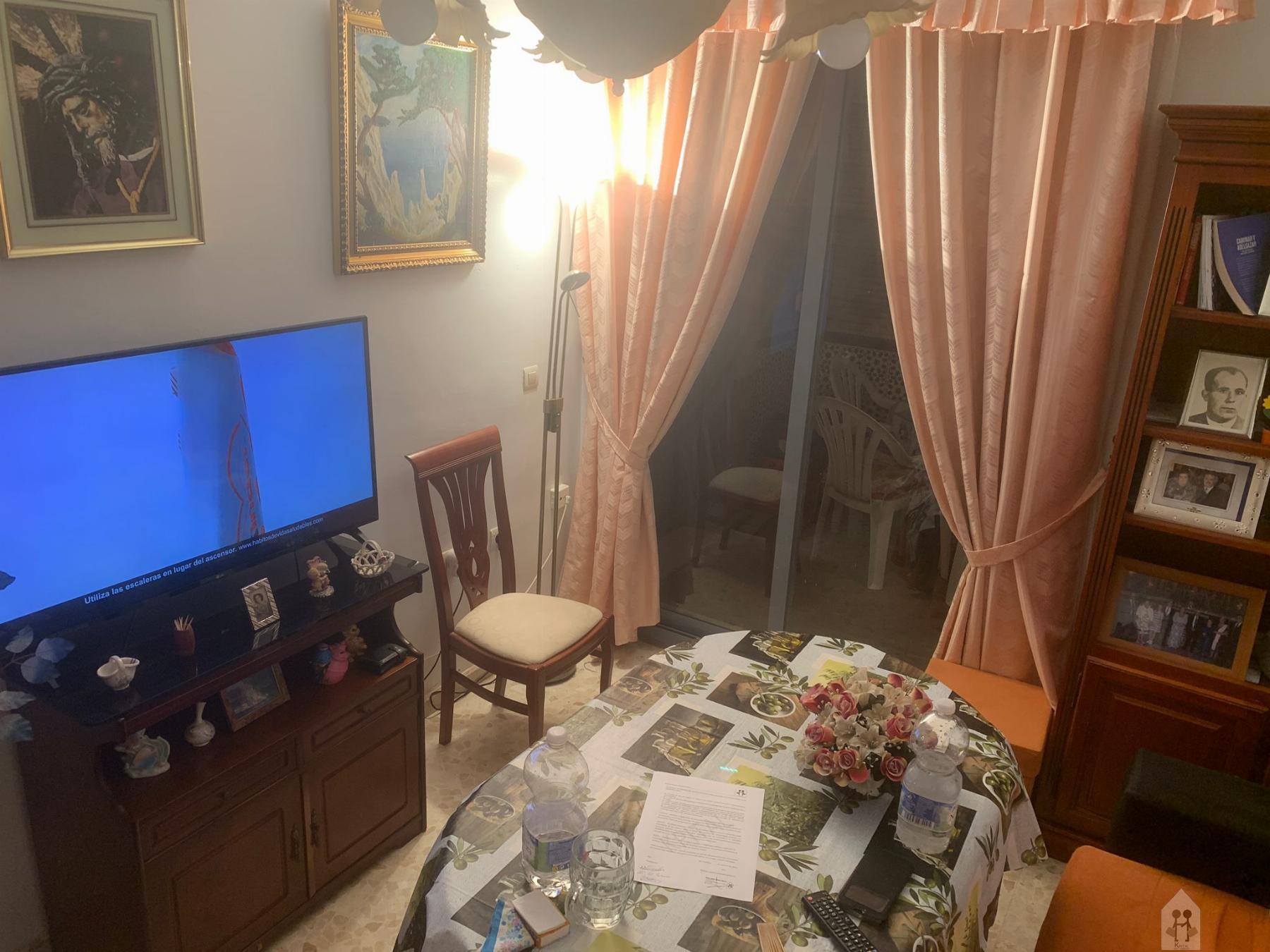 For sale of flat in Sevilla