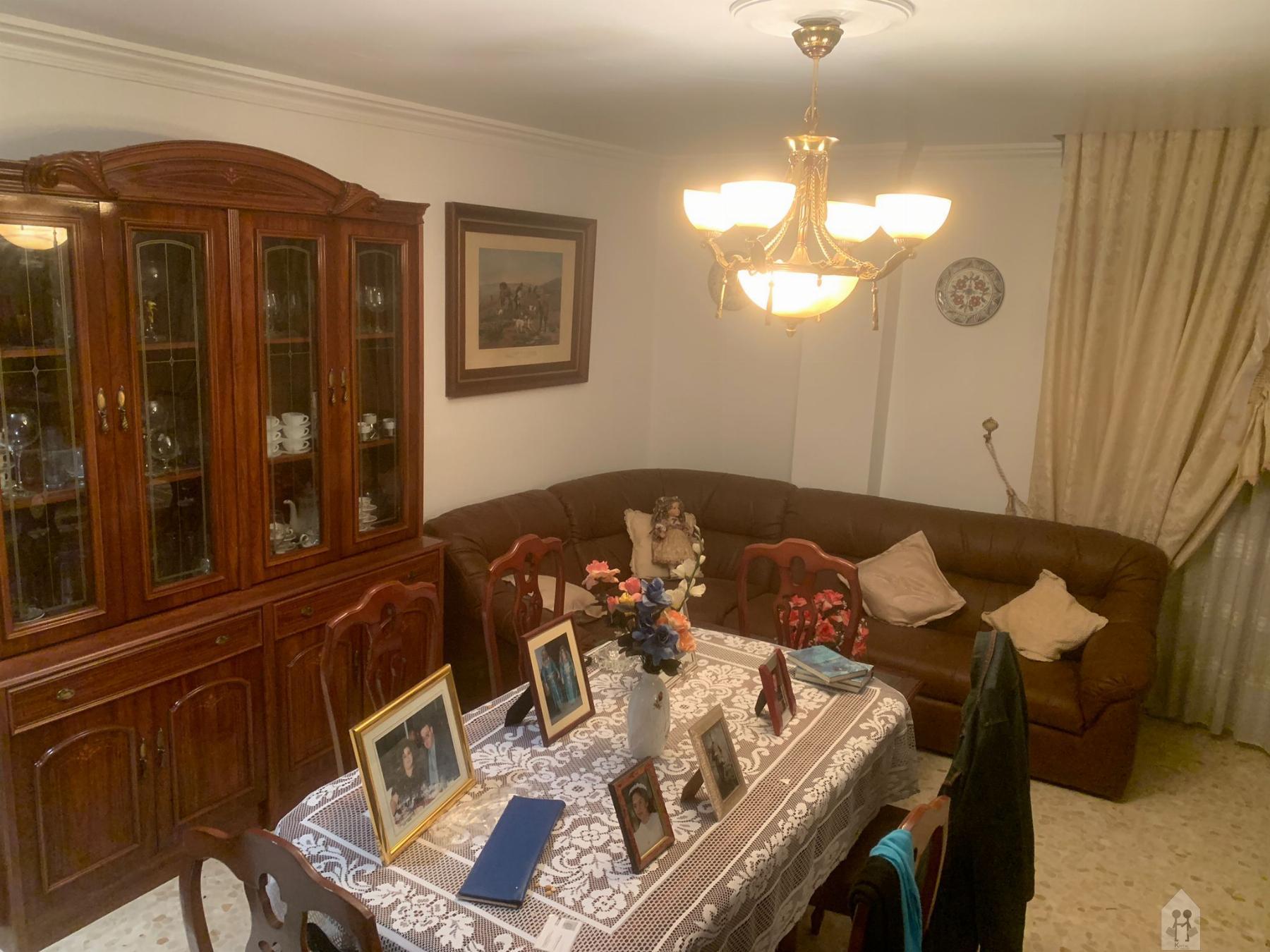 For sale of flat in Sevilla