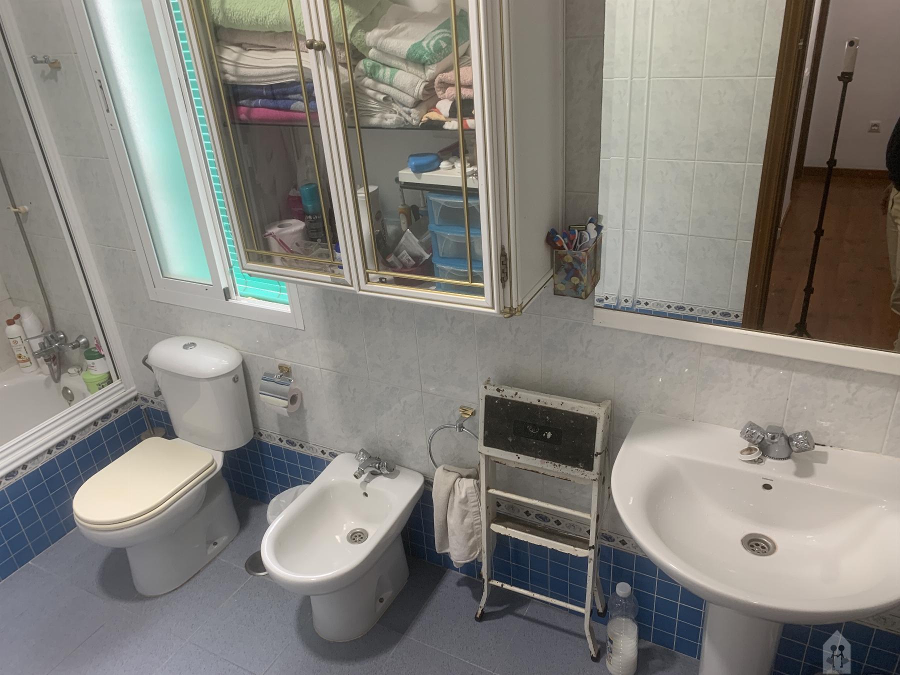 For sale of house in El Viso del Alcor