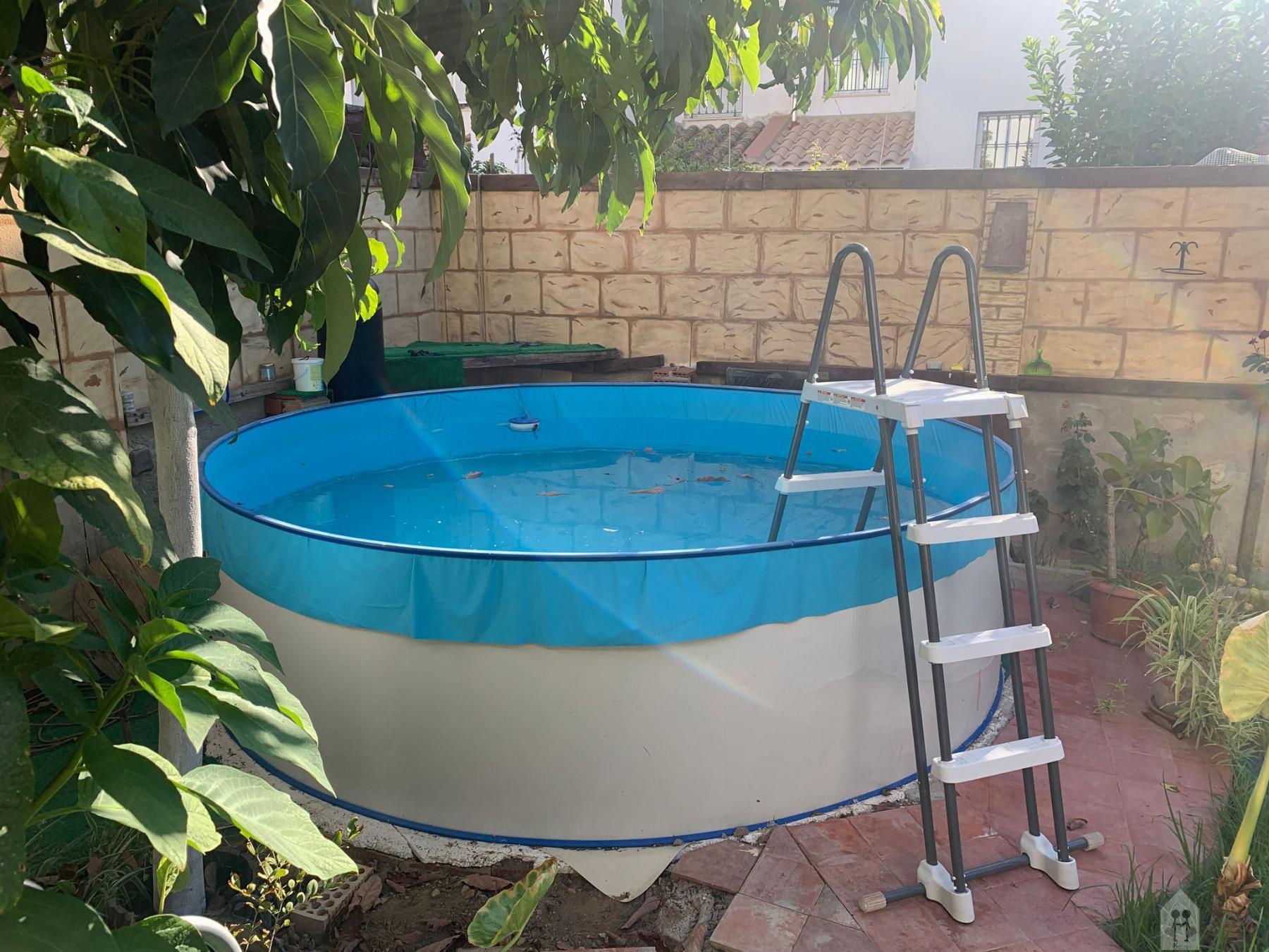 For sale of house in Gerena