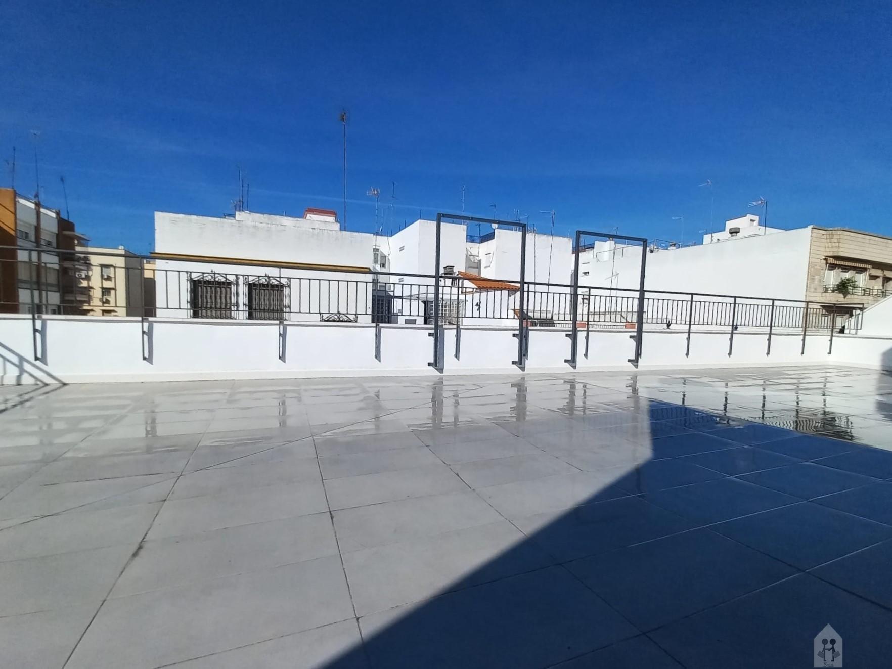 For sale of flat in Sevilla