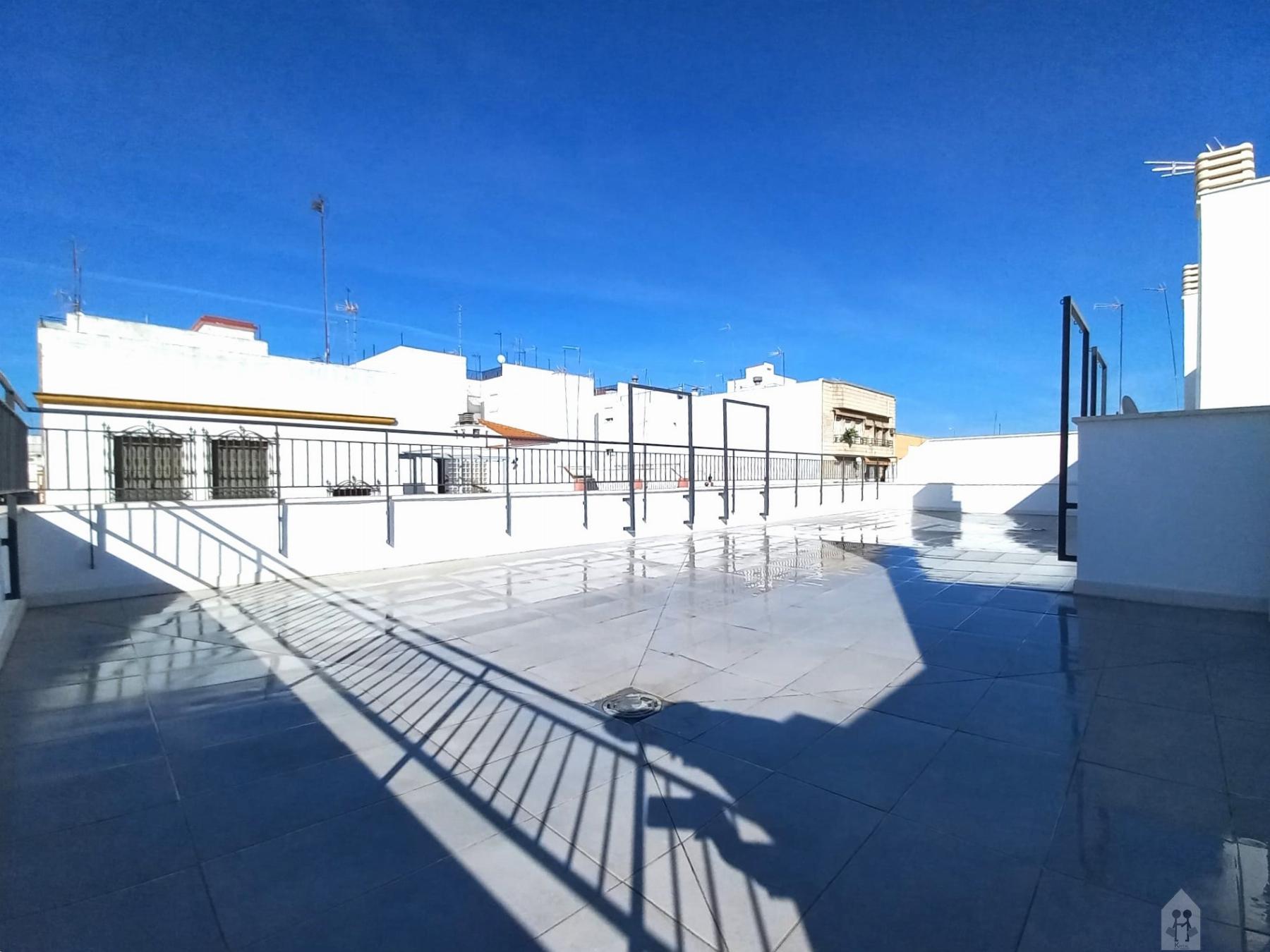 For sale of flat in Sevilla