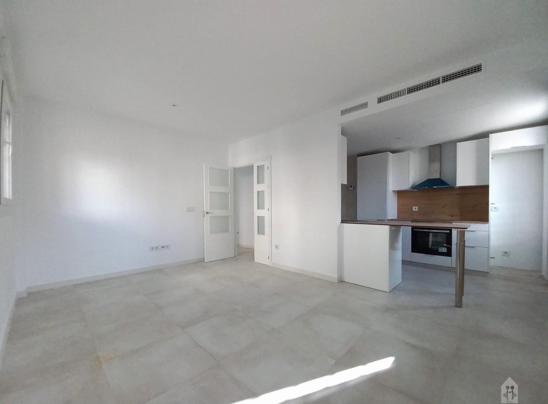 For sale of flat in Sevilla