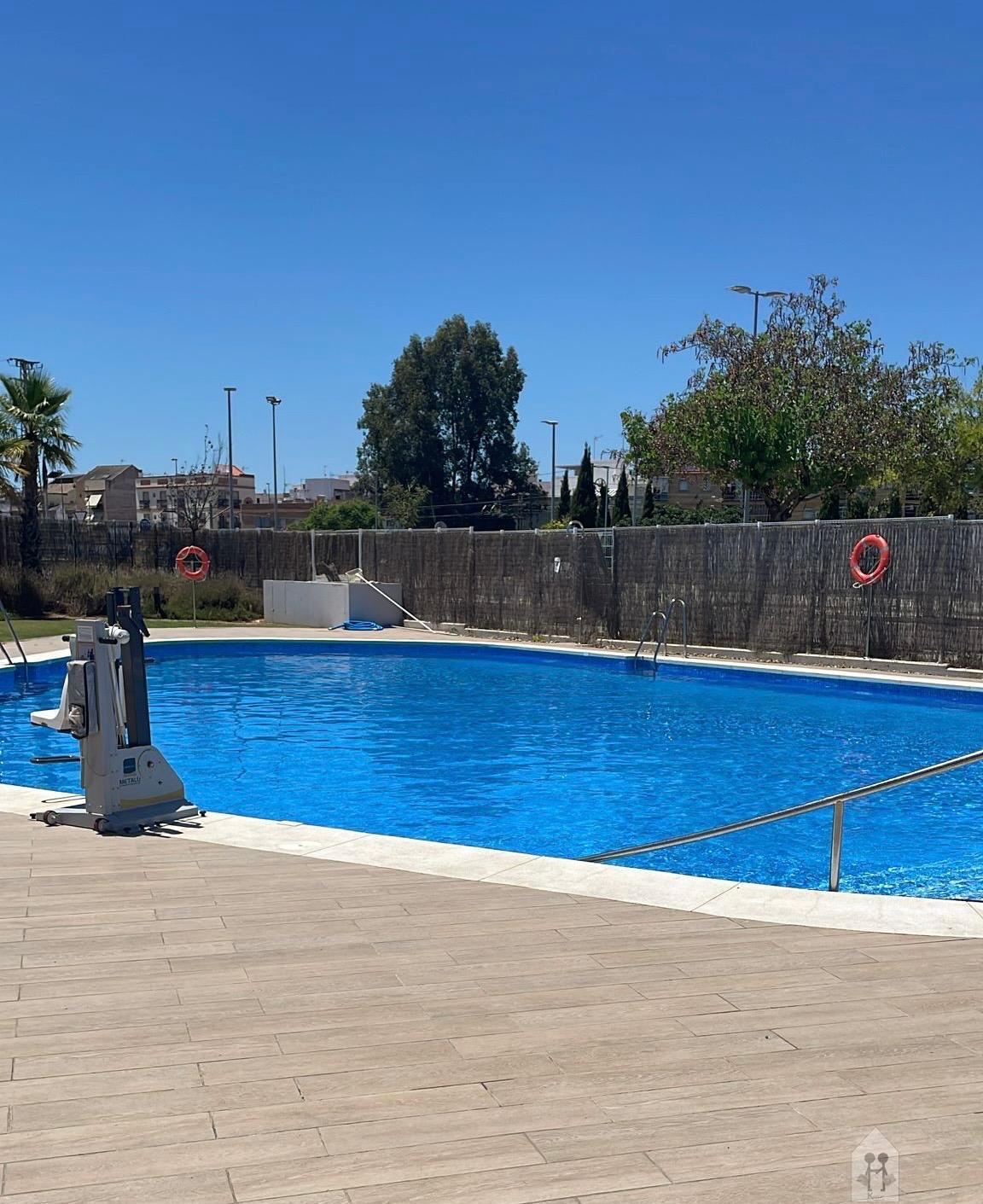 For sale of house in Sevilla