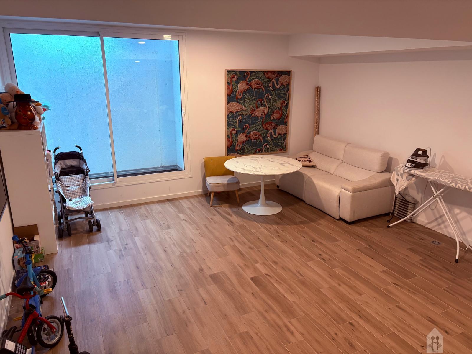 For sale of house in Sevilla
