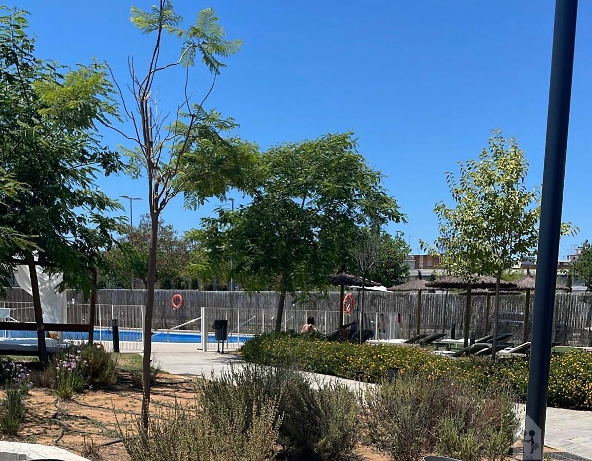 For sale of house in Sevilla