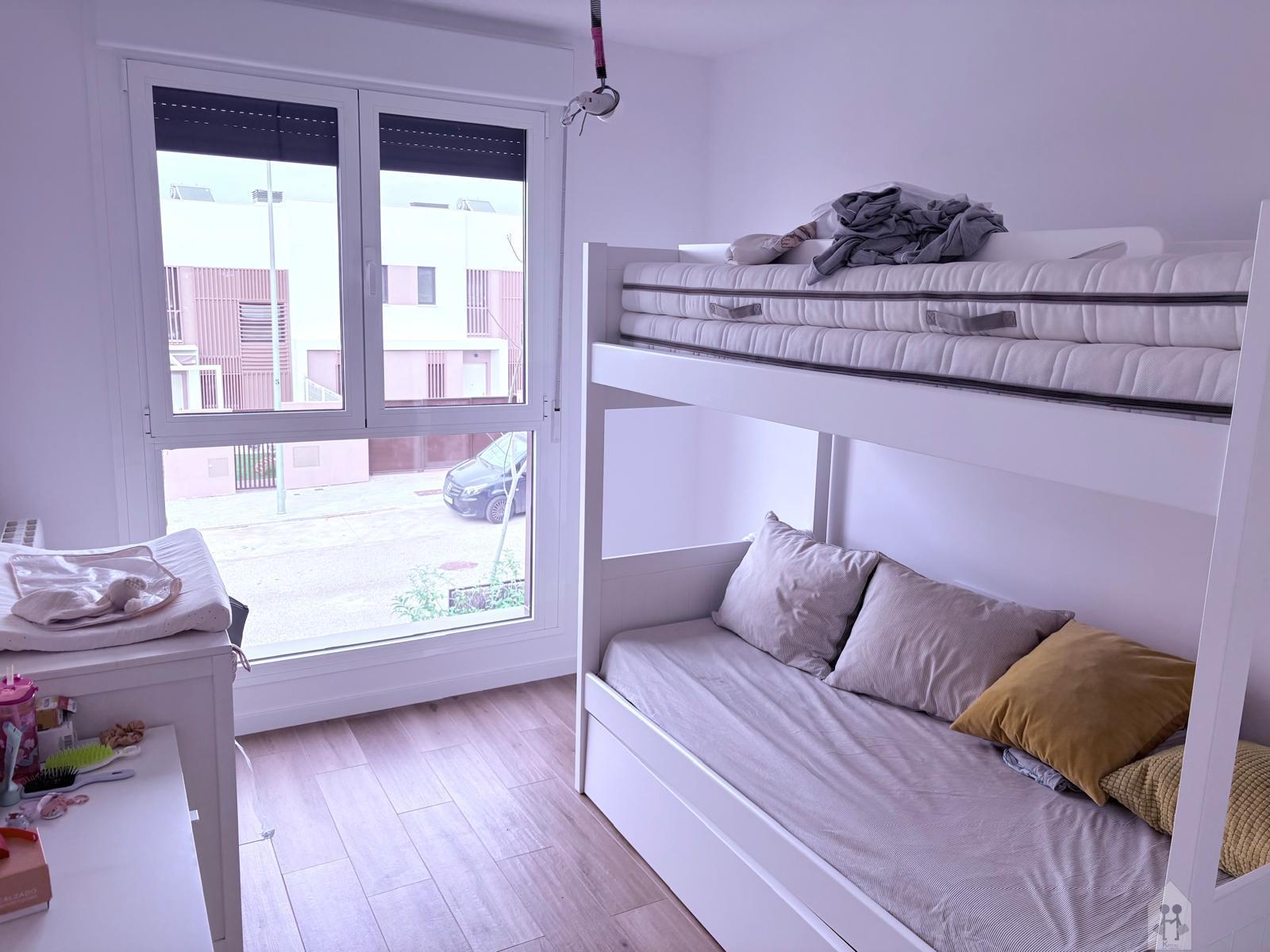 For sale of house in Sevilla