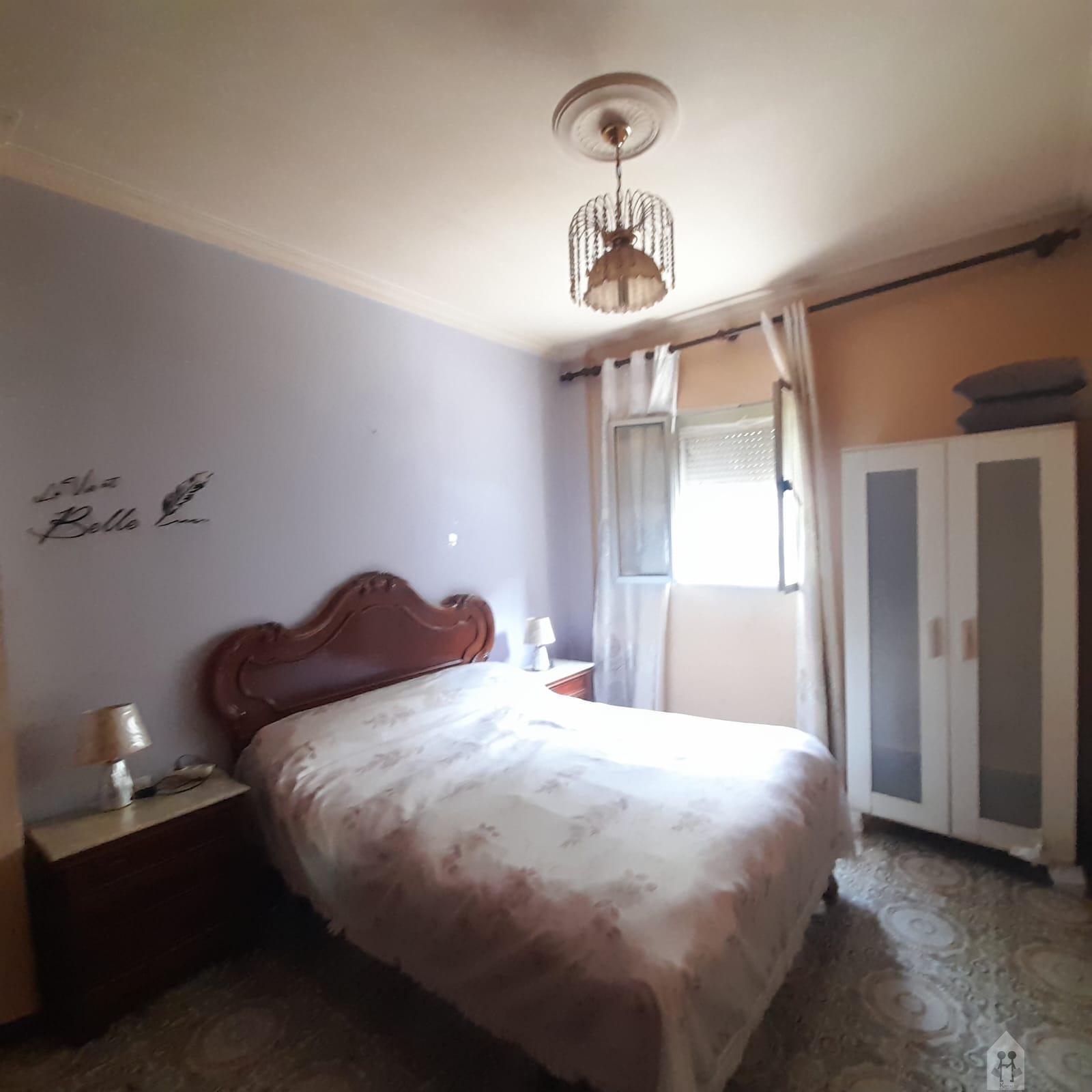 For sale of flat in Sevilla