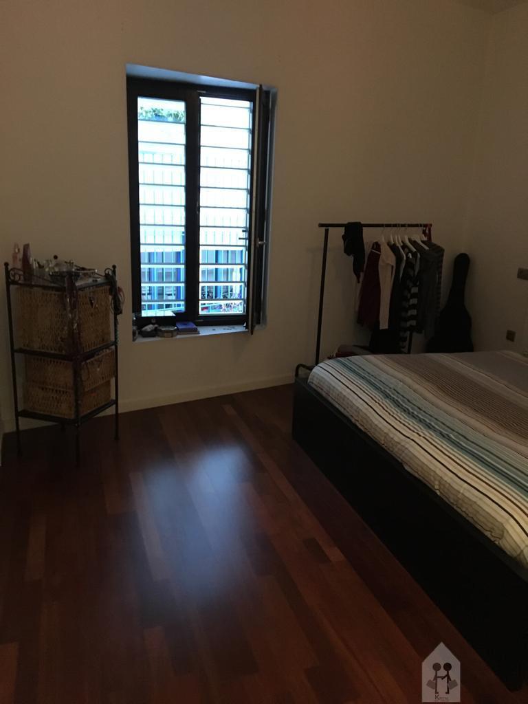 For sale of duplex in Sevilla