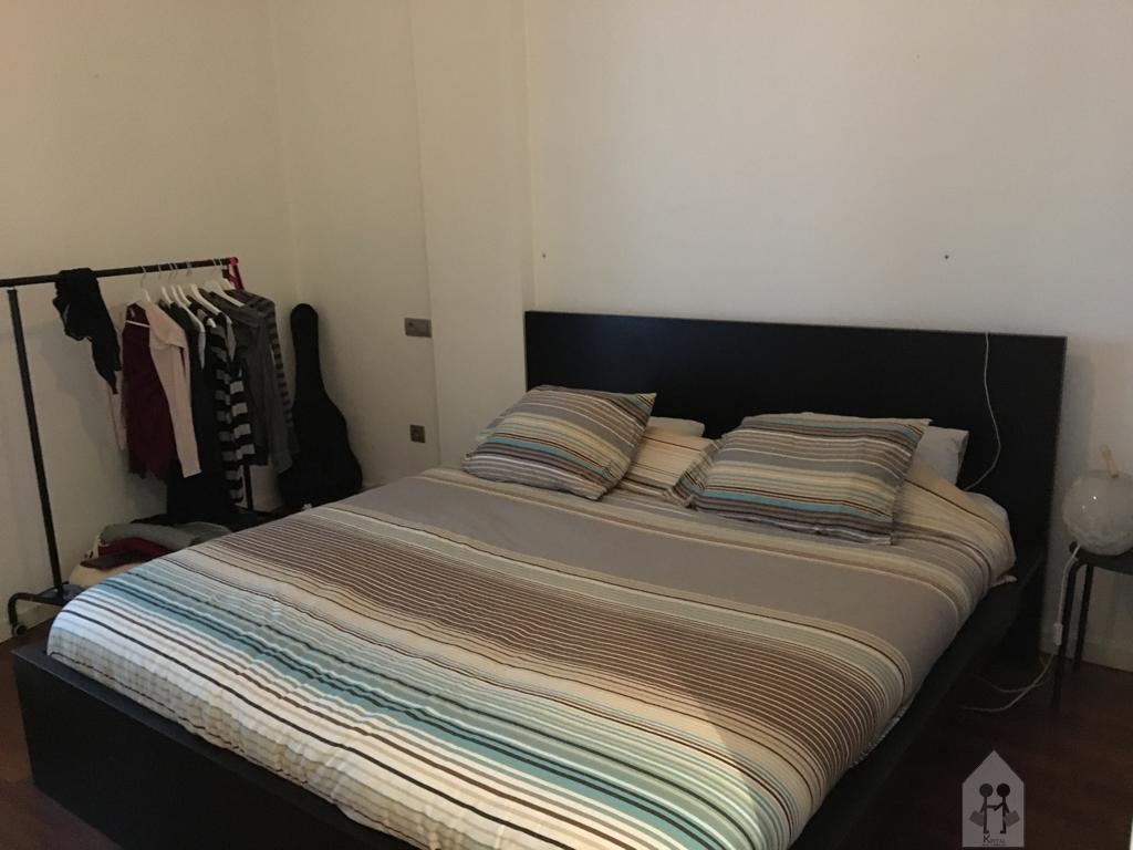 For sale of duplex in Sevilla