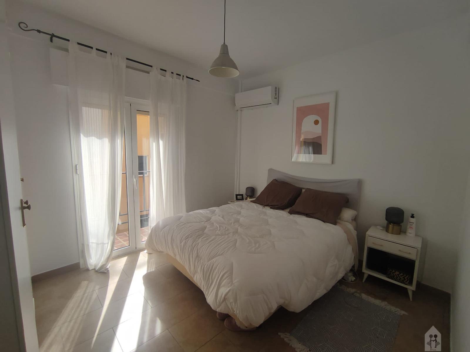 For rent of flat in Sevilla