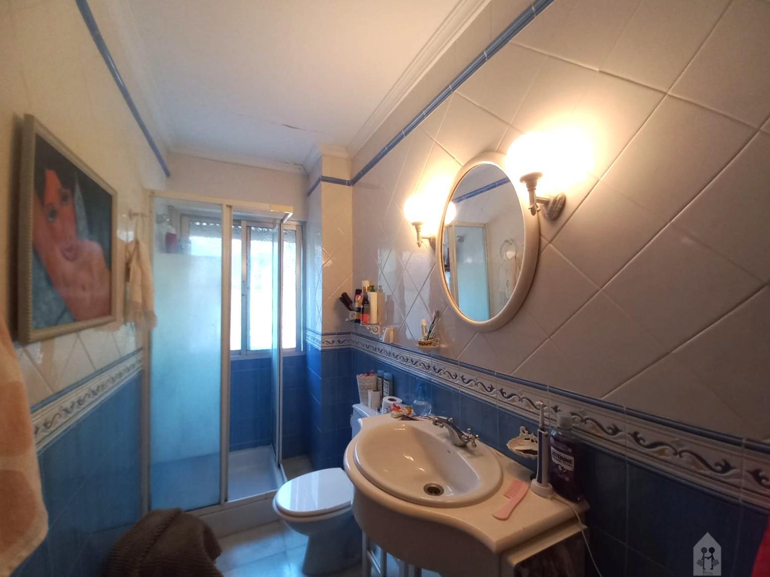 For sale of chalet in Valencina de la Concepción