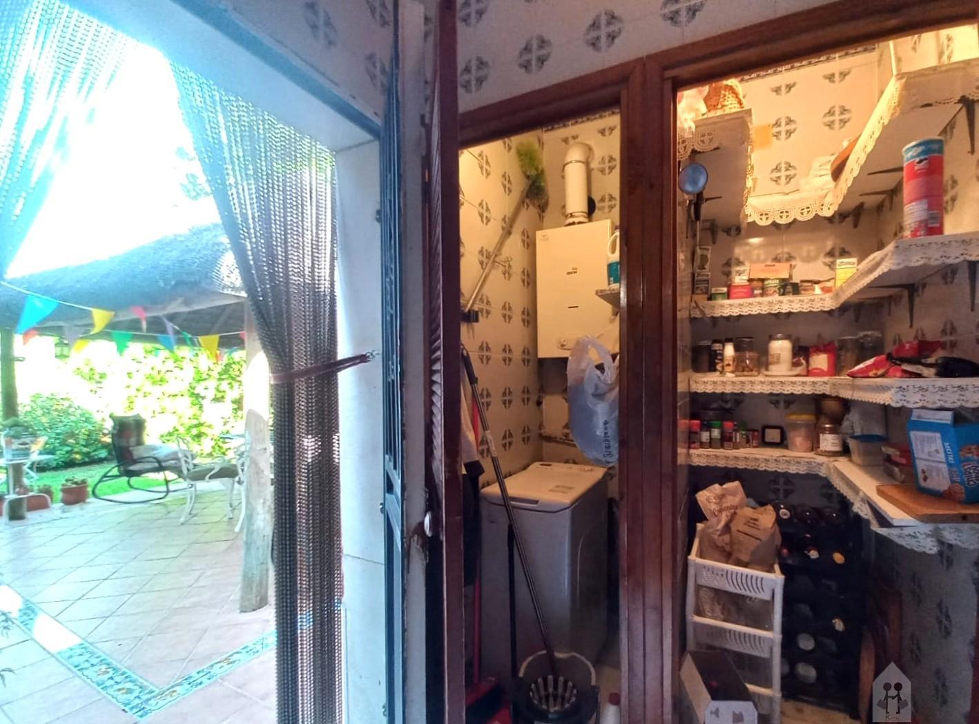 For sale of chalet in Valencina de la Concepción