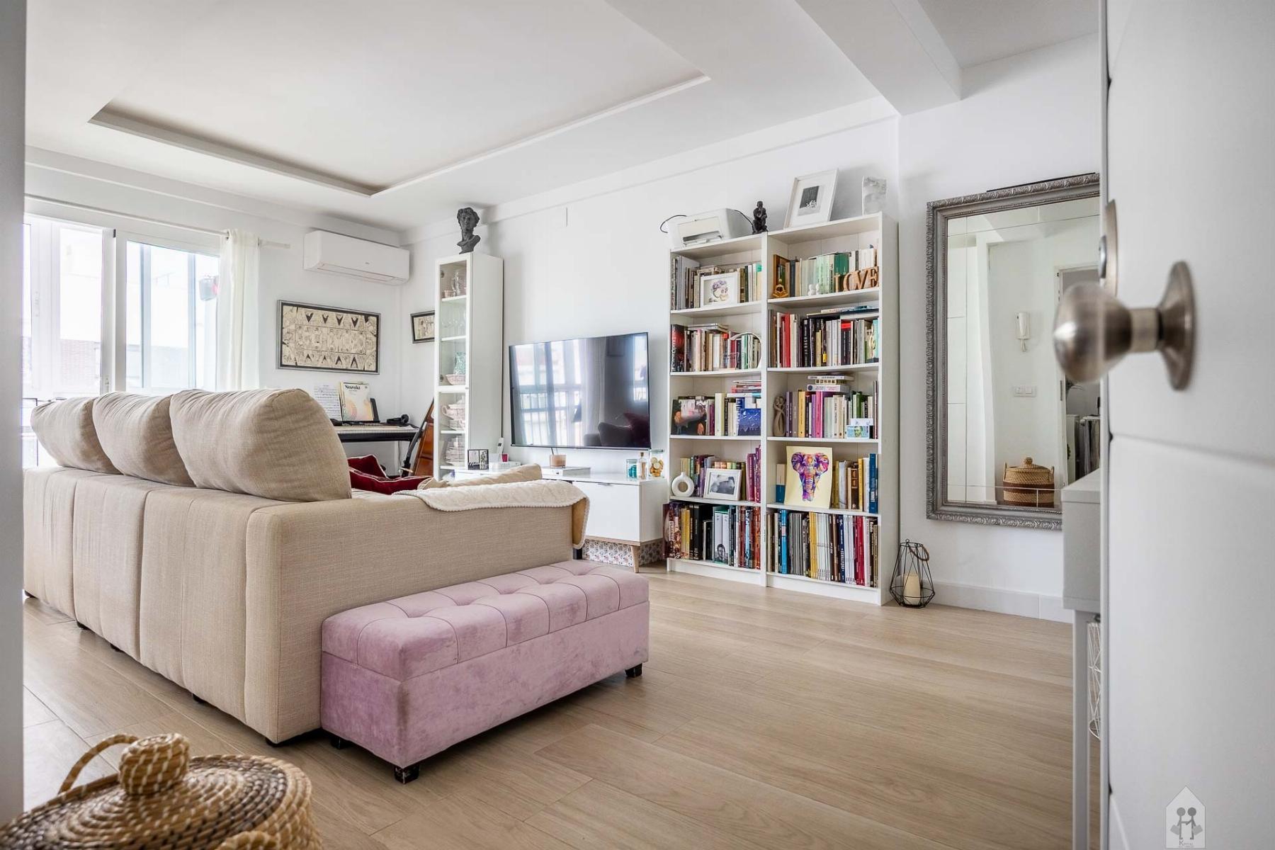 For sale of flat in Sevilla