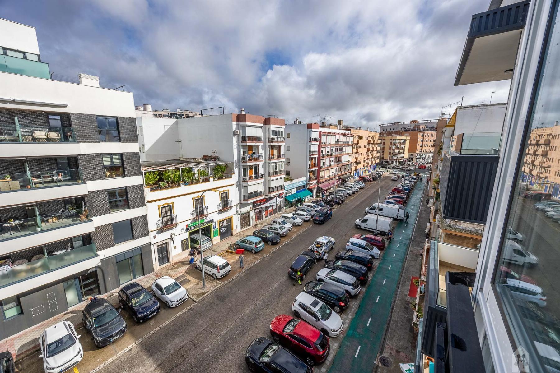 For sale of flat in Sevilla