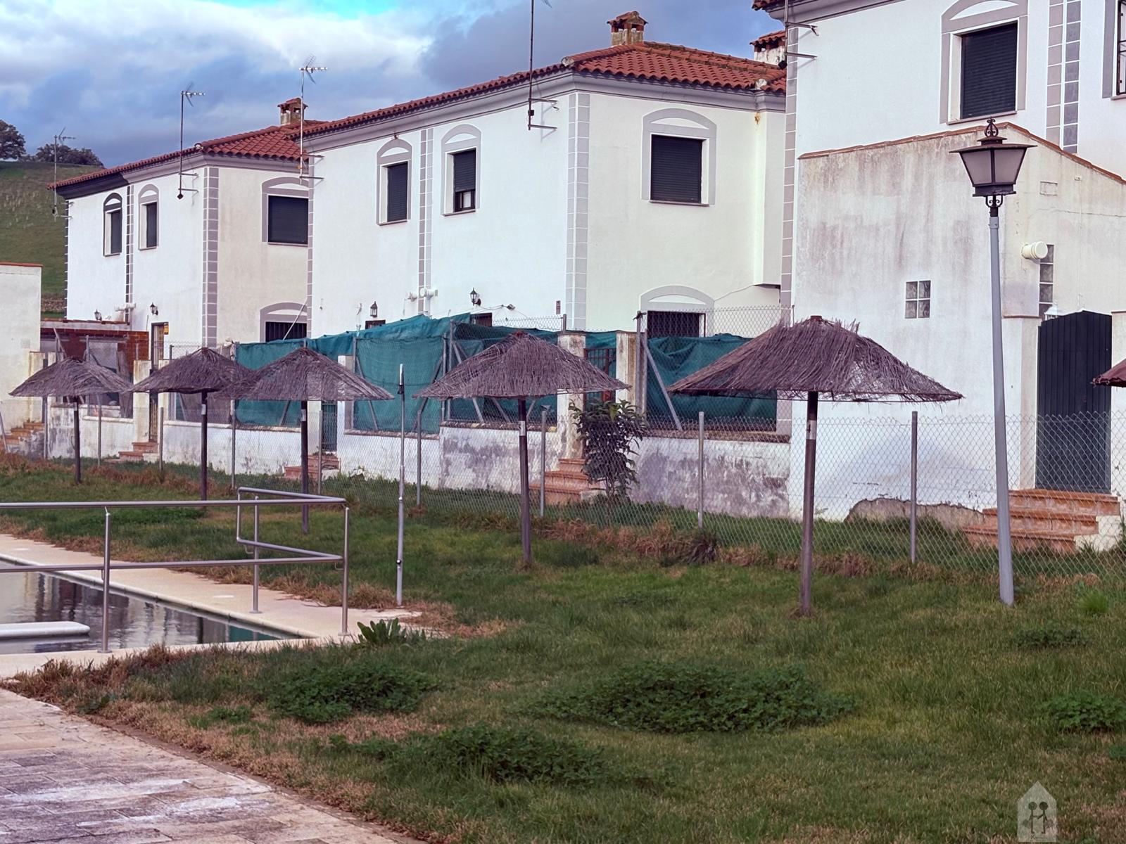 Venta de casa en El Real de la Jara