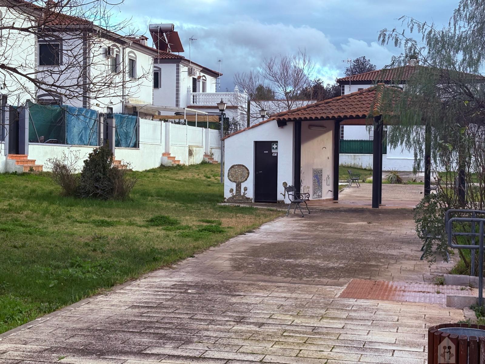 Venta de casa en El Real de la Jara