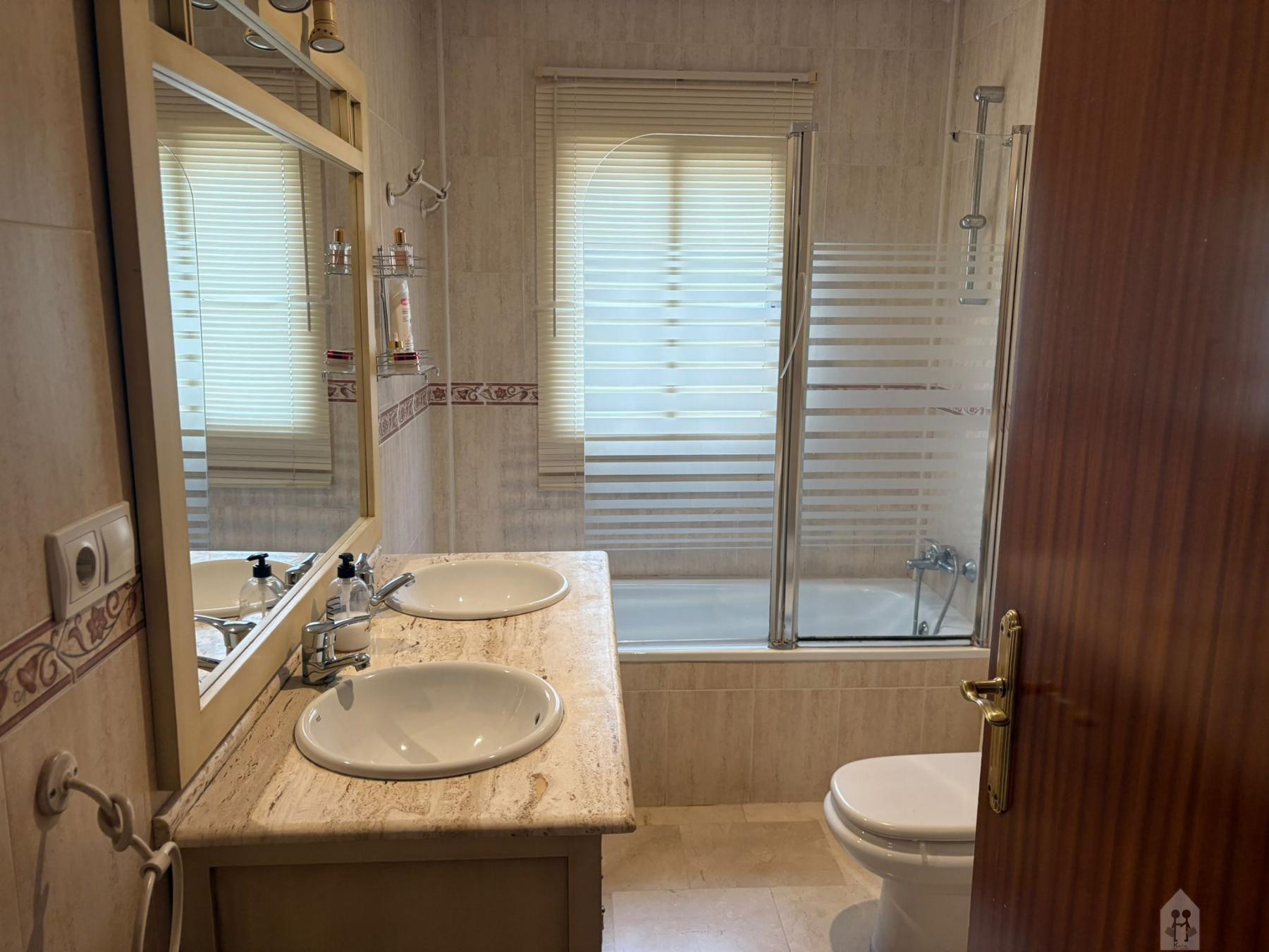 Venta de chalet en Dos Hermanas