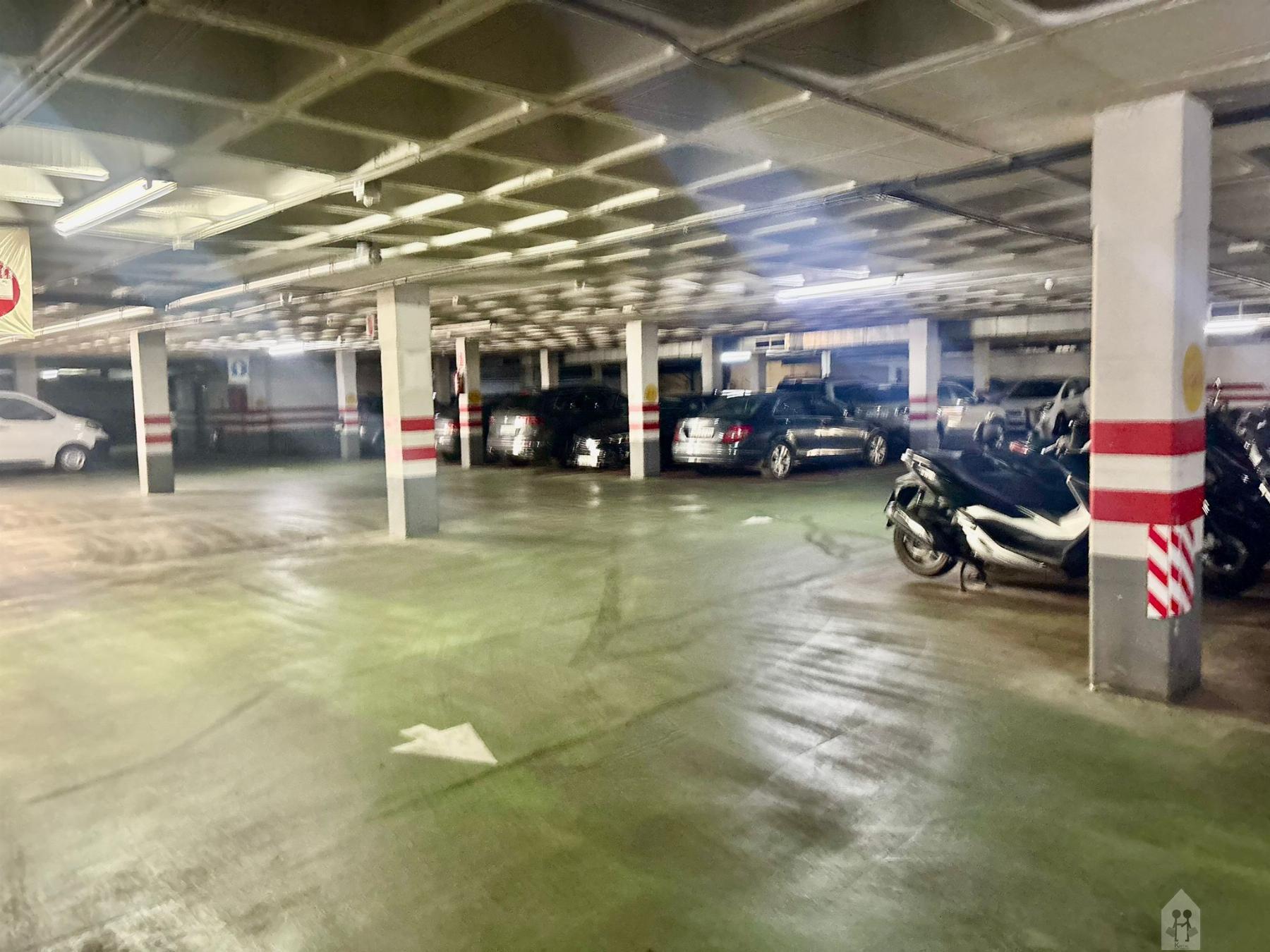 Venta de garaje en Sevilla