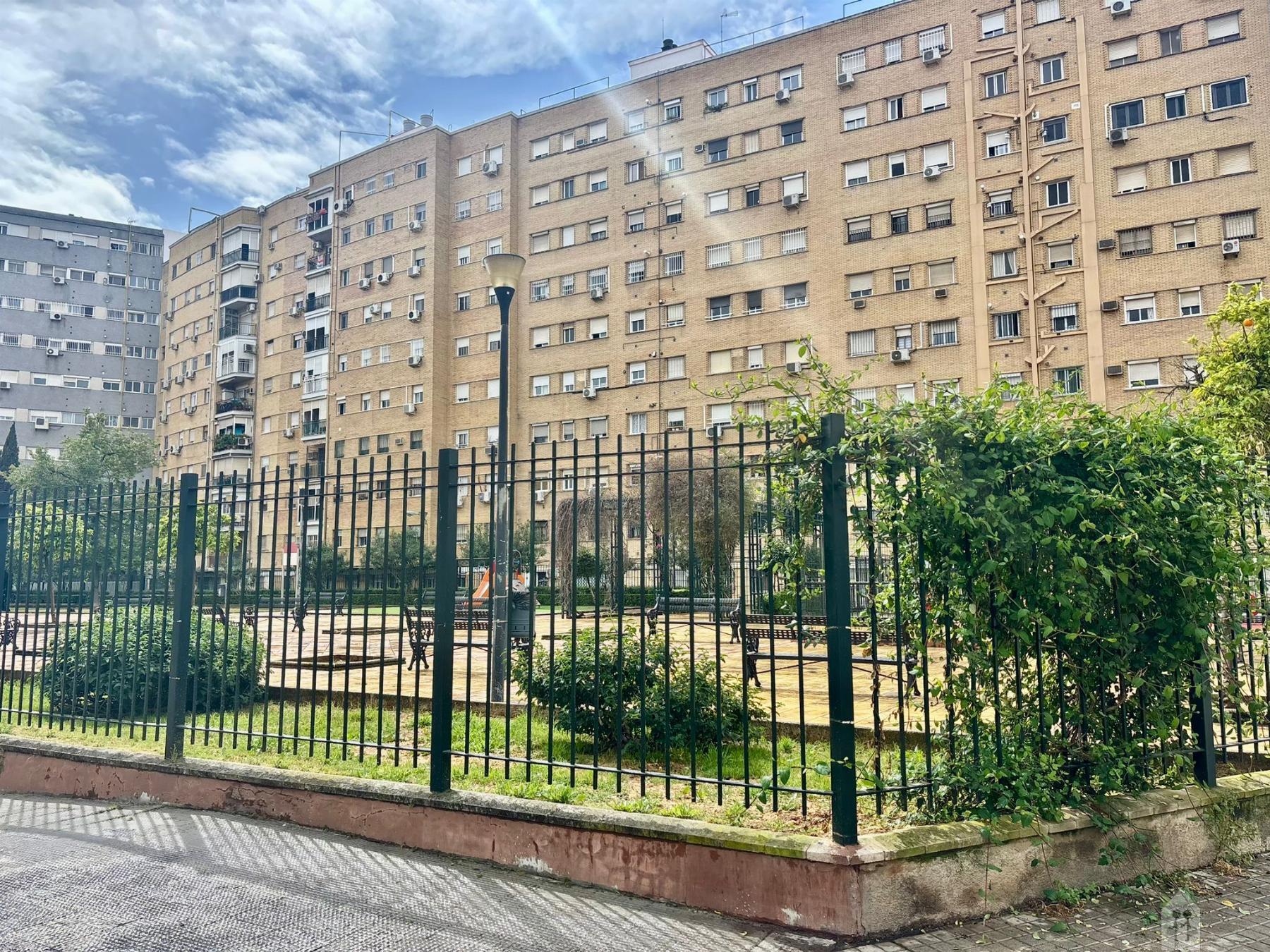 Venta de garaje en Sevilla