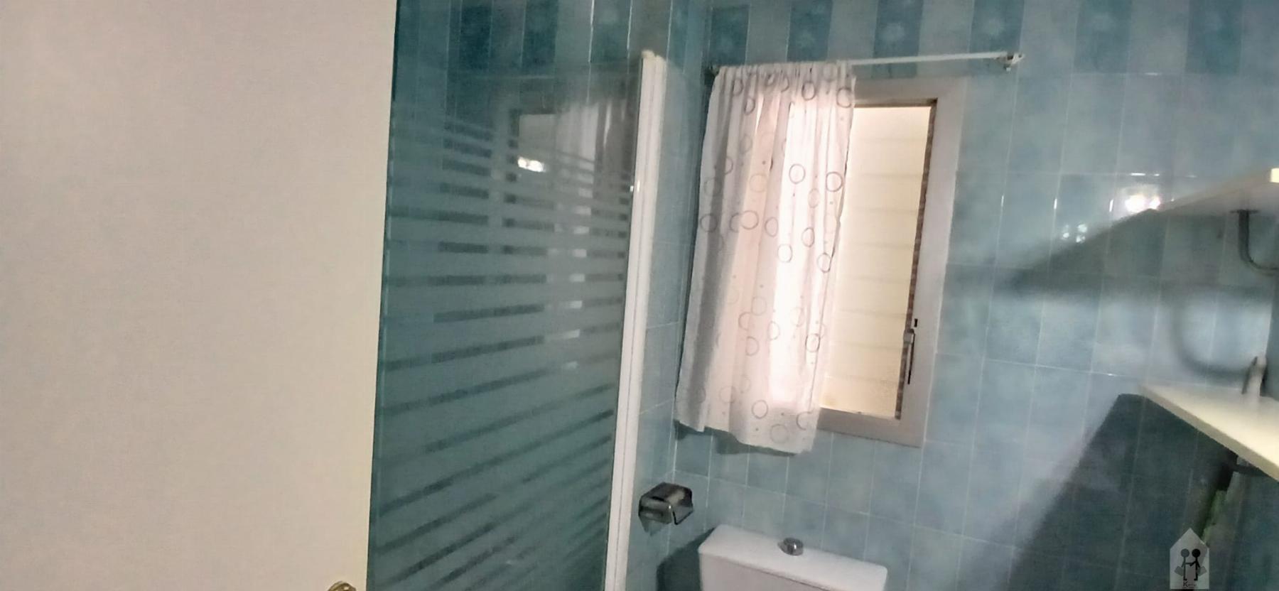 For sale of flat in Sevilla