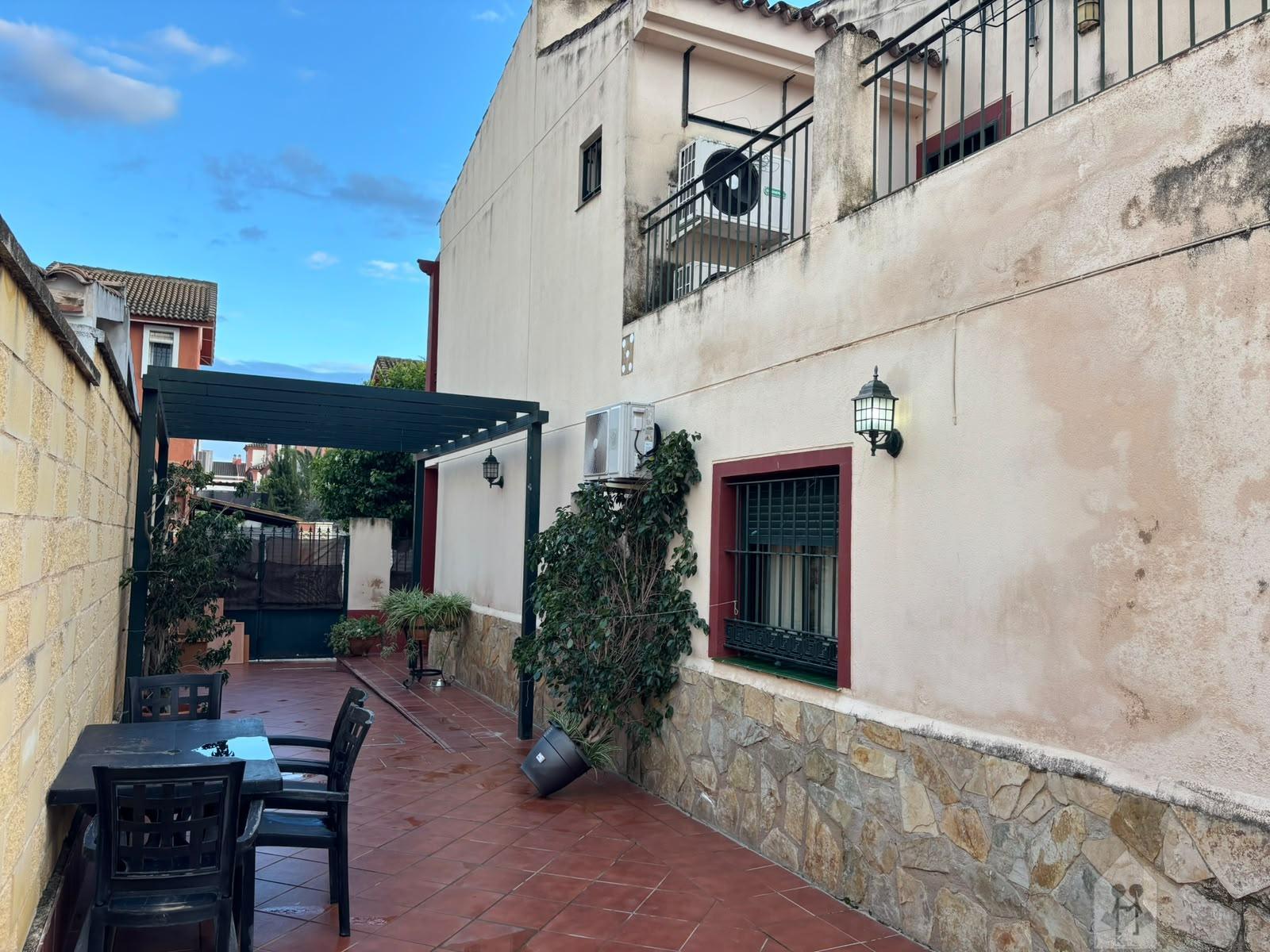Venta de casa en Bormujos