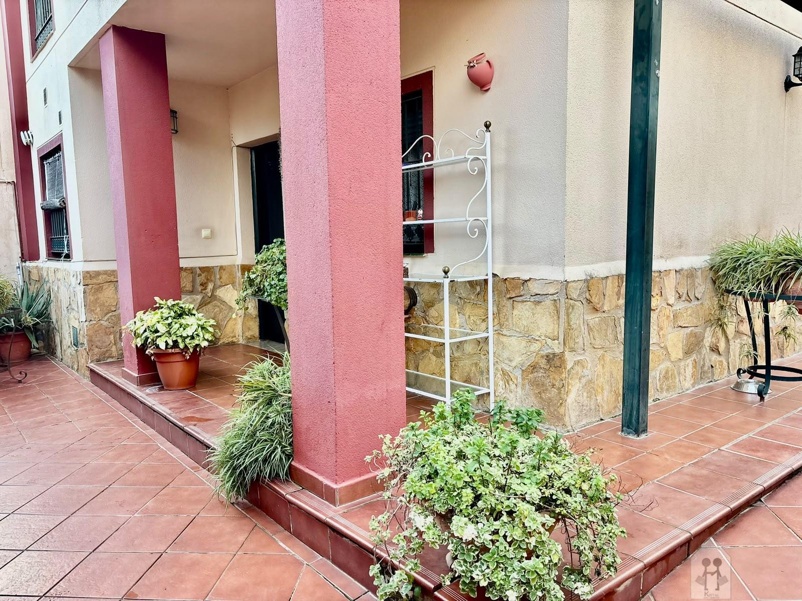 Venta de casa en Bormujos