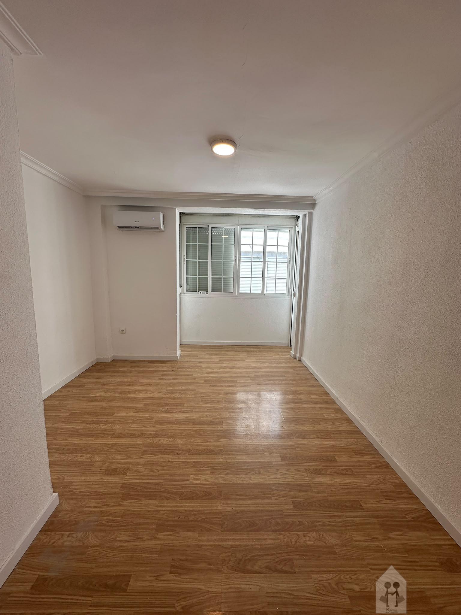 Venta de piso en San Juan de Aznalfarache