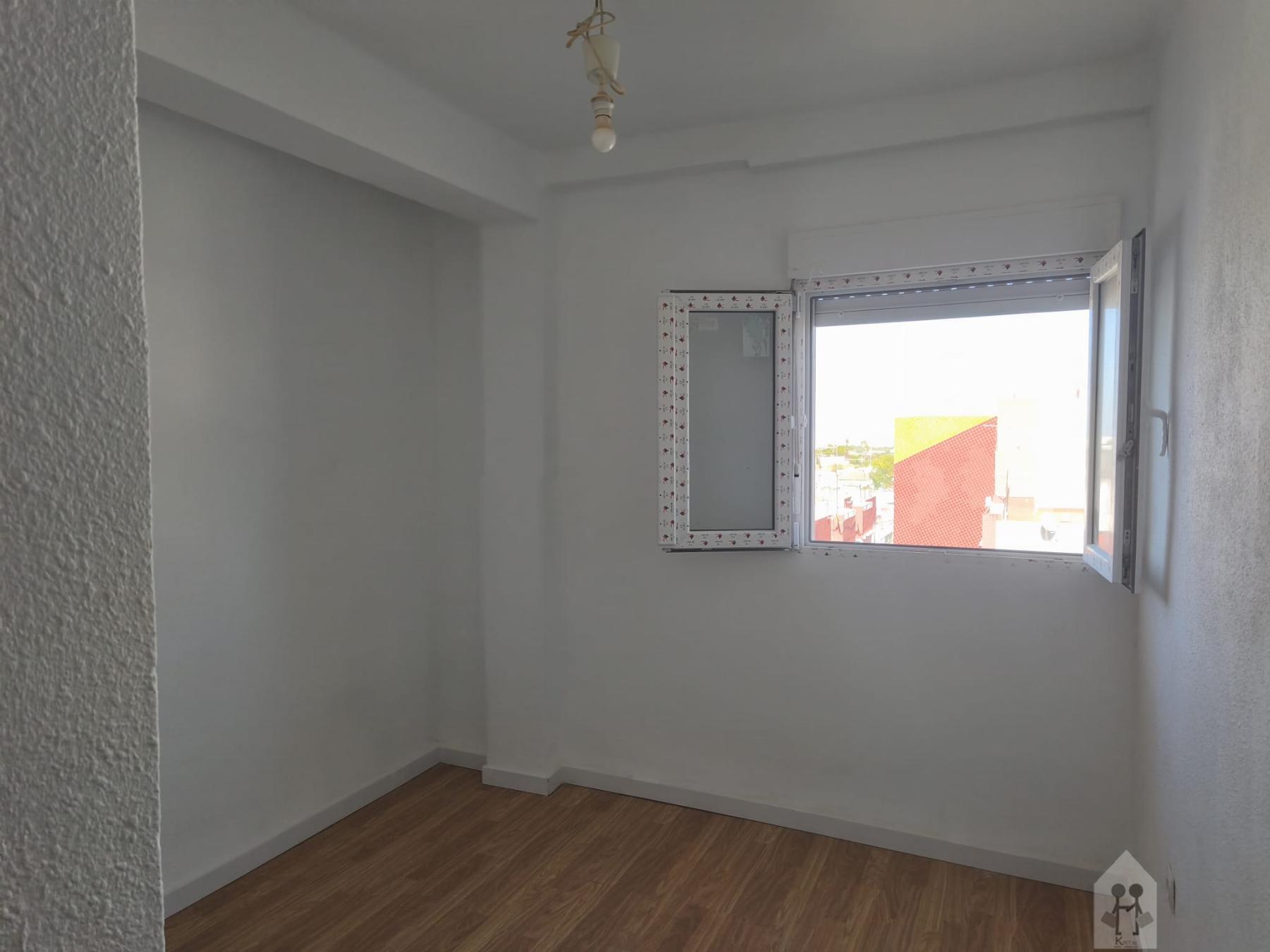 Venta de piso en San Juan de Aznalfarache